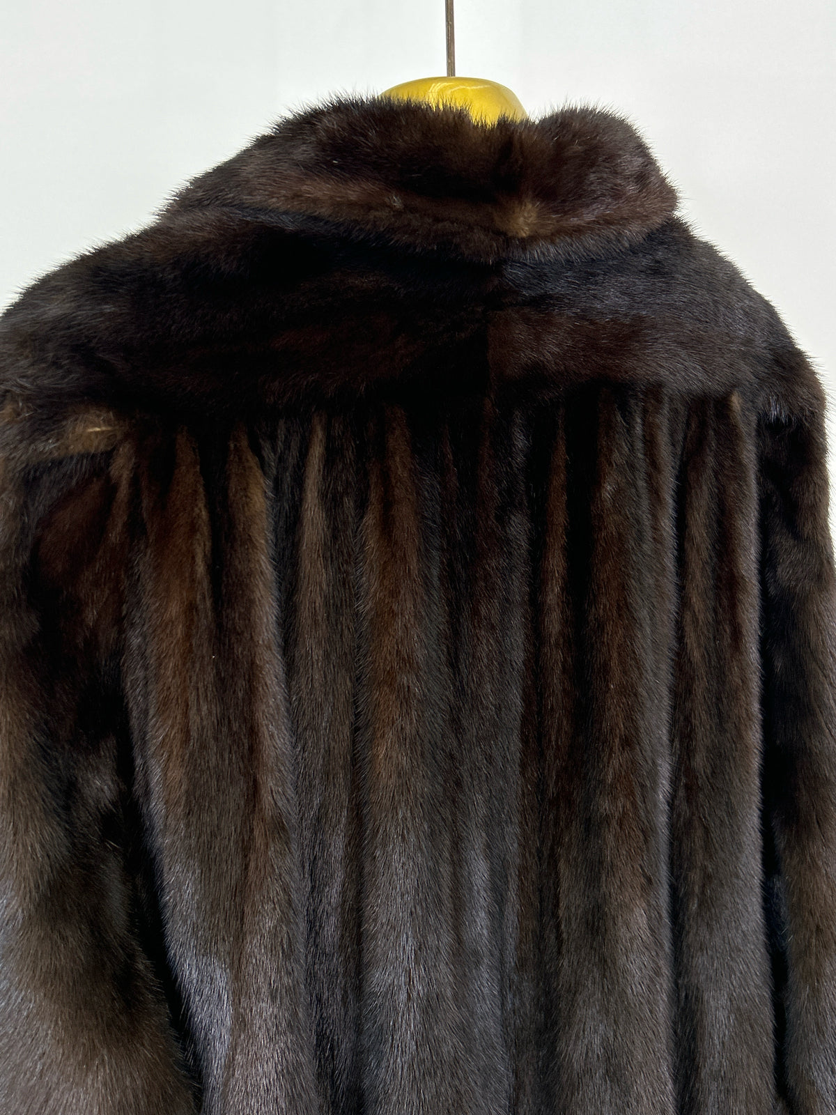 SAGA FURS Size 12 DARK BROWN Women Coat
