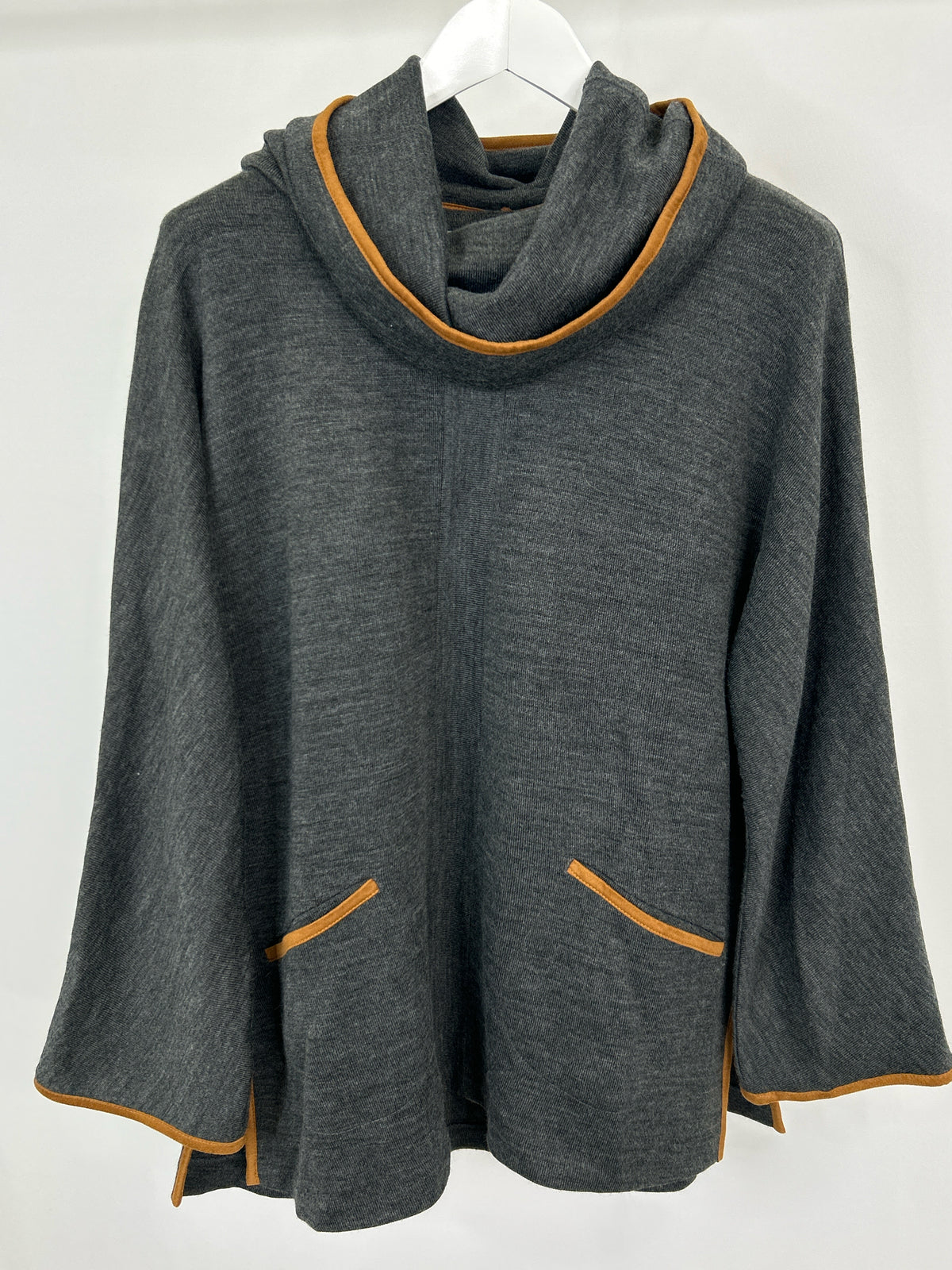 SOFT SURROUNDINGS Size L Grey & Brown Women Sweater