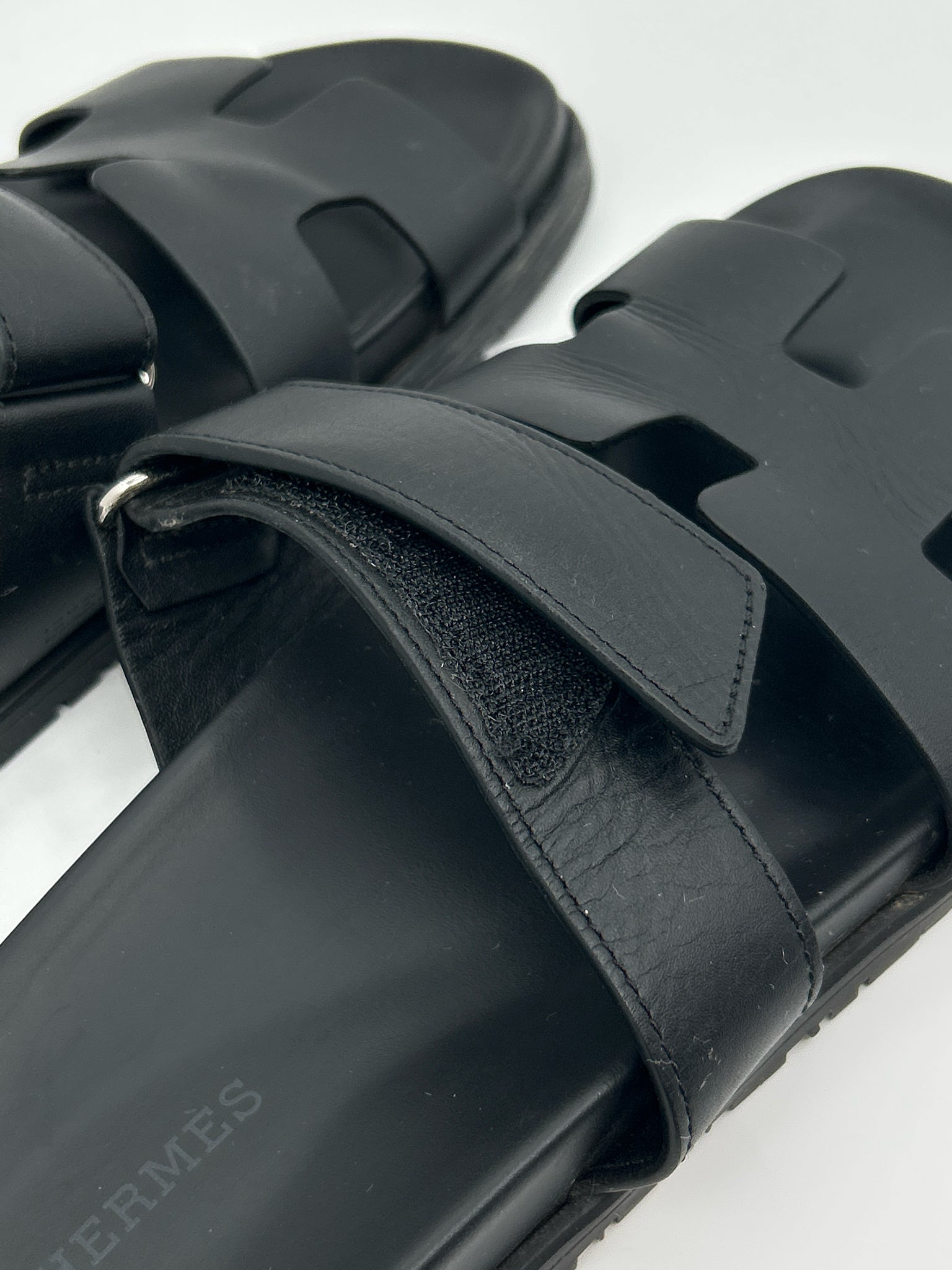HERMES Size 39 Black Women Sandal