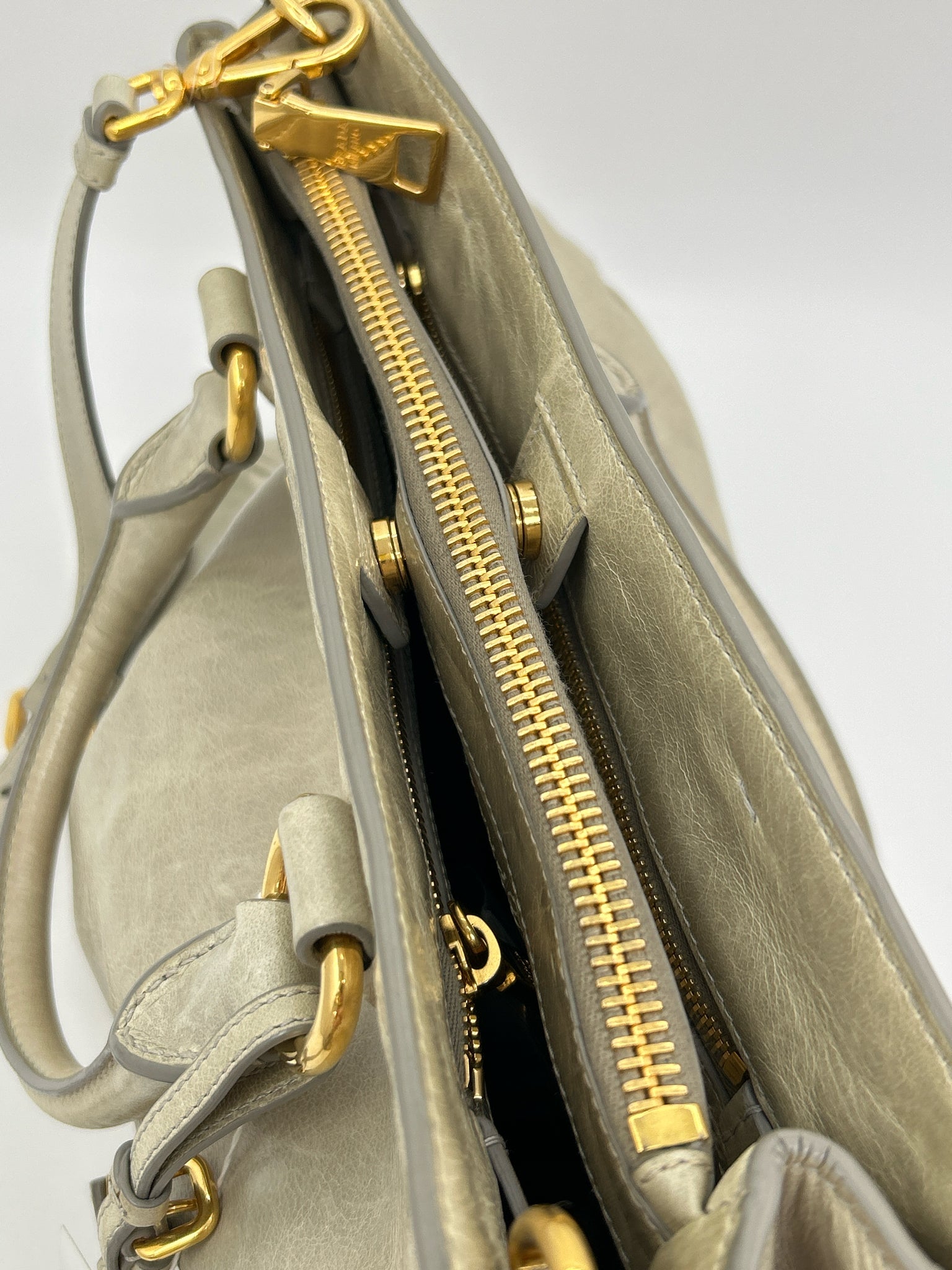 PRADA Beige Women Purse