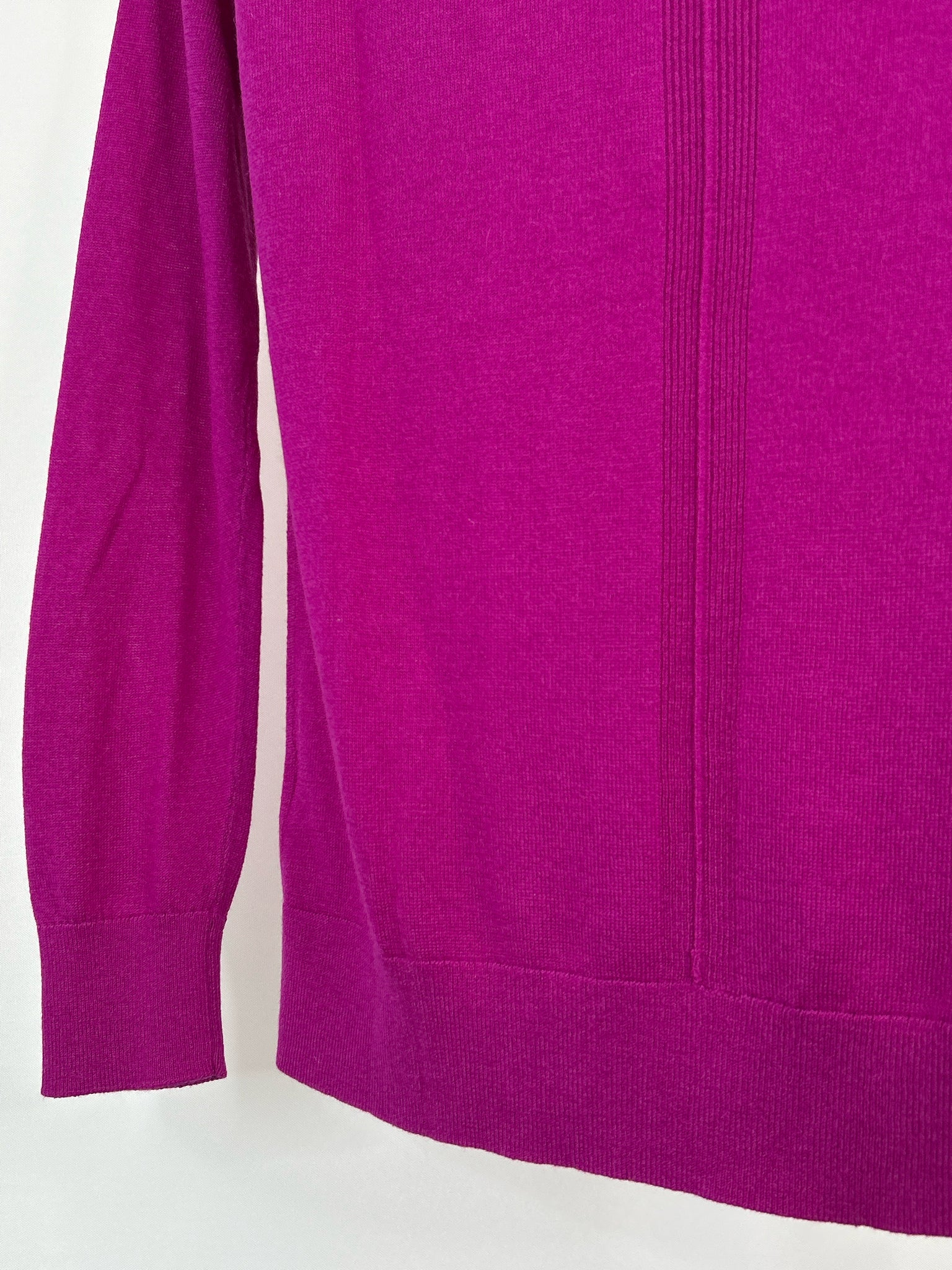 BANANA REPUBLIC Size XS MAGENTA Women Sweater