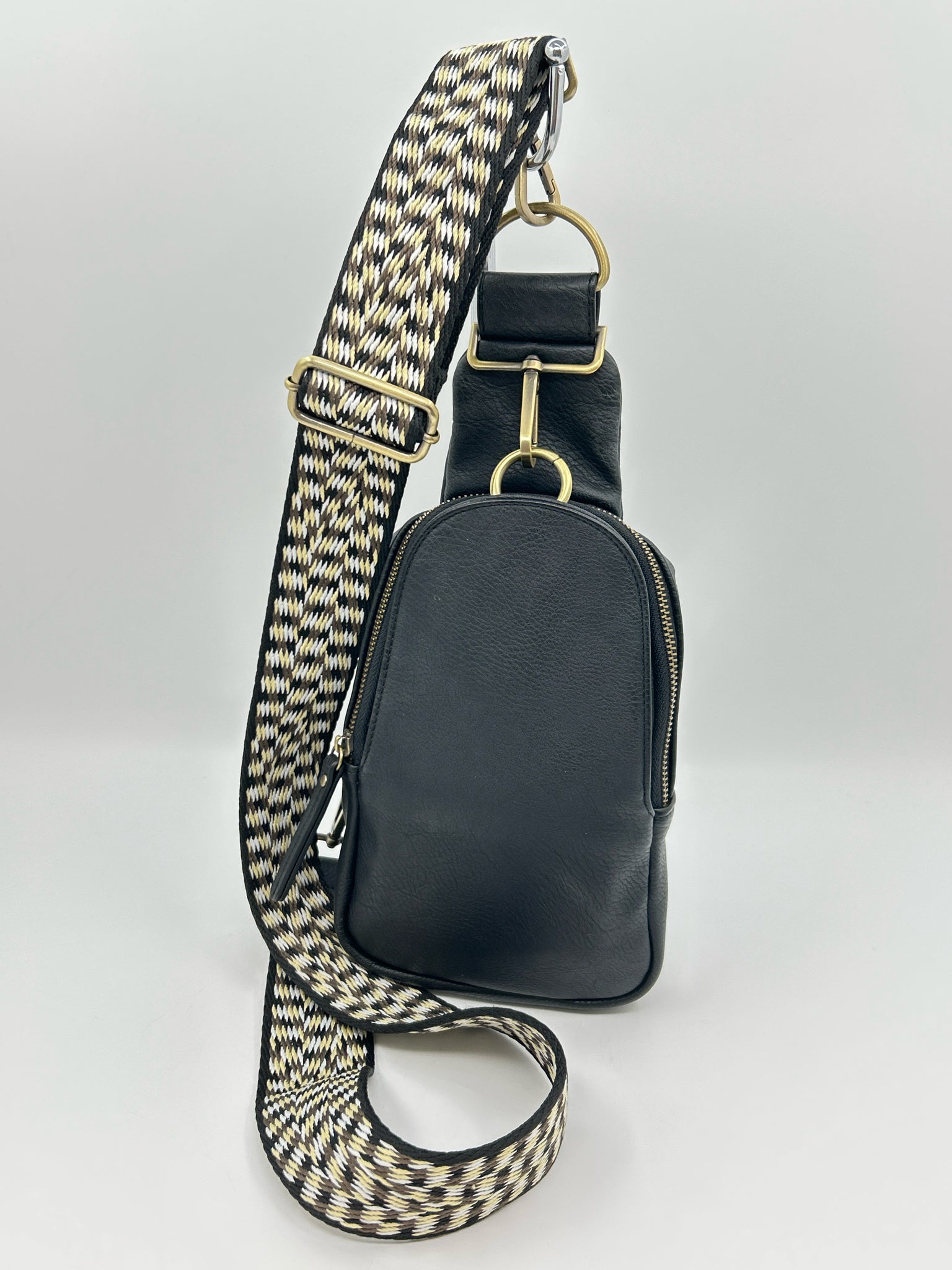 URBAN ORIGINALS Black Women Purse
