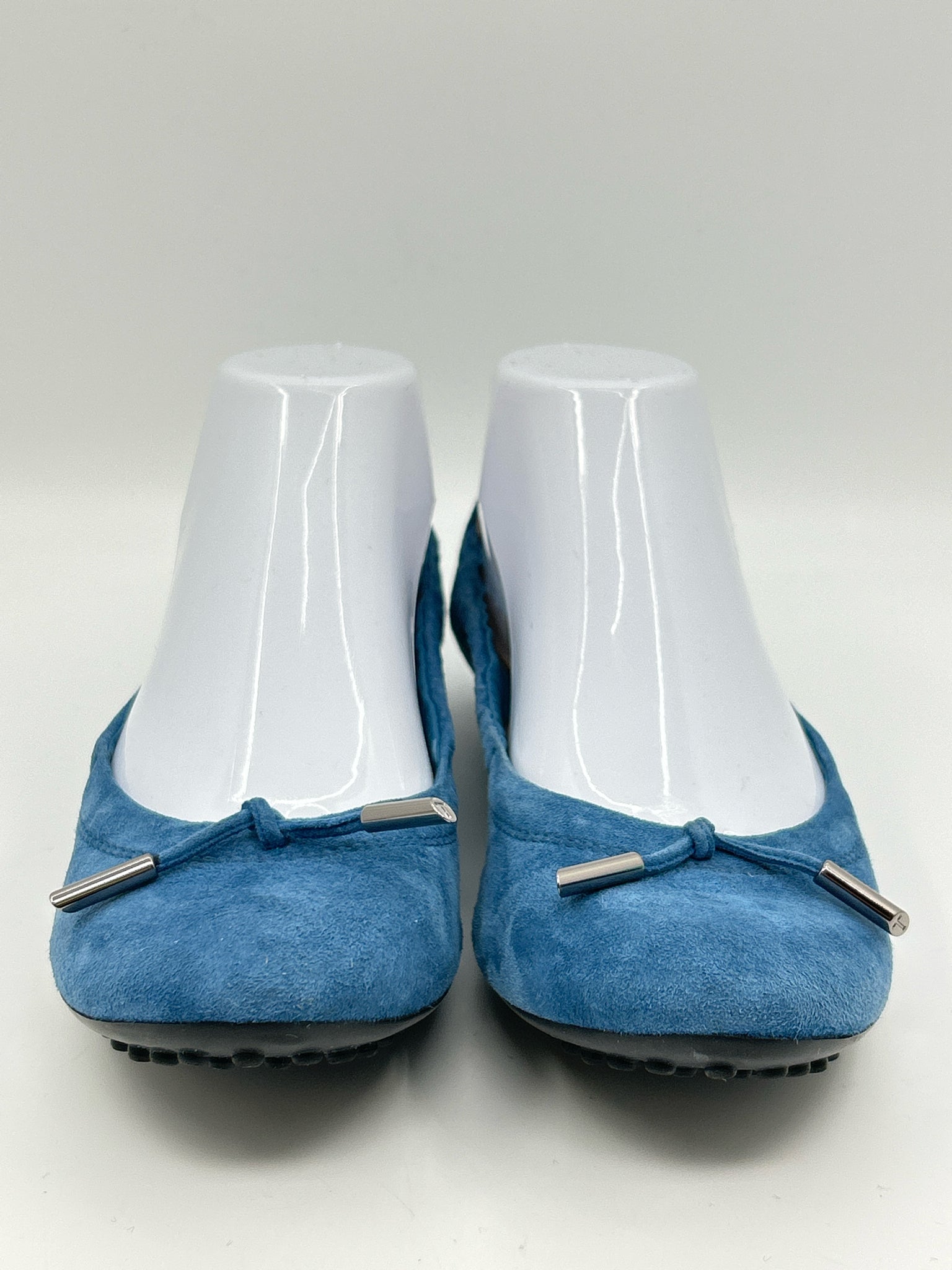TOD'S Size 37 Pale Blue Women Flats