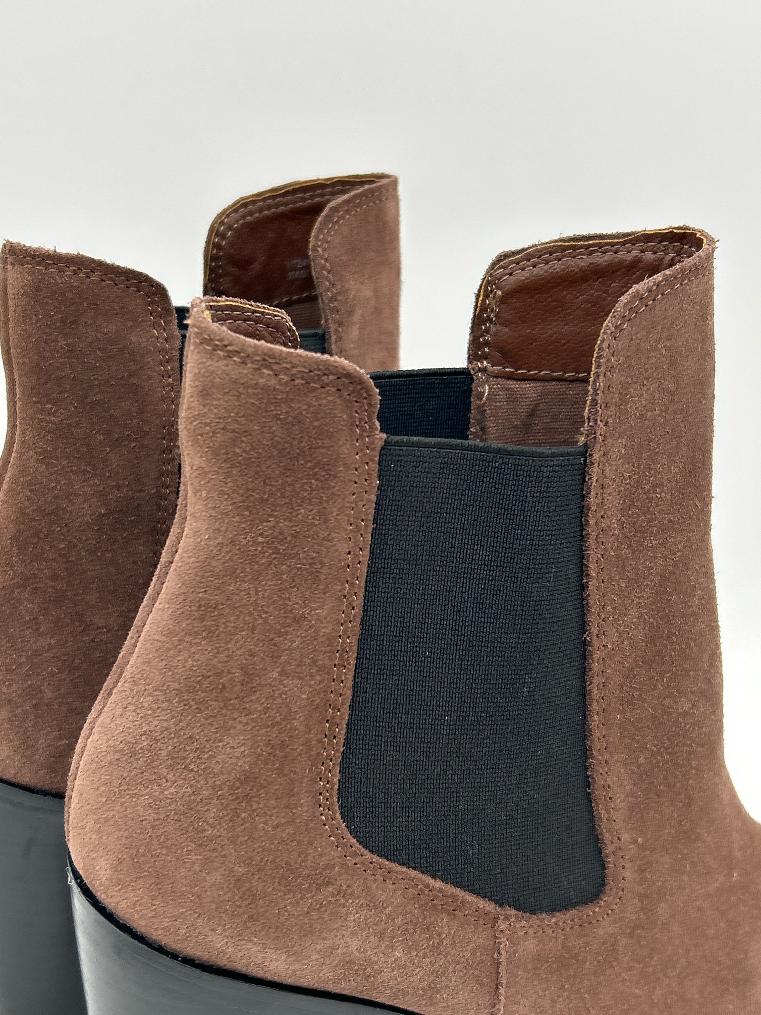 CHINESE LAUNDRY Size 9 Brown and Black Women Booties
