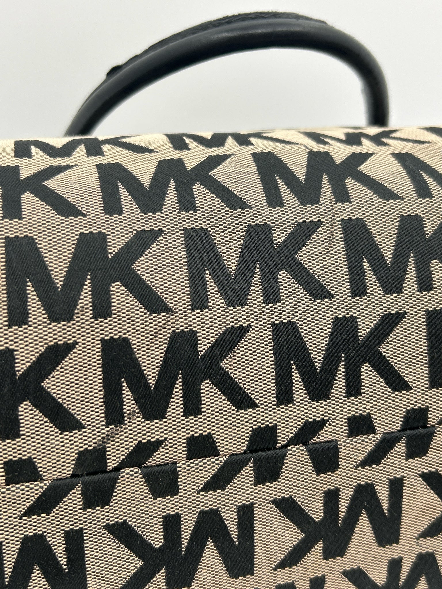 MICHAEL MICHAEL KORS Grey & Black Women Purse
