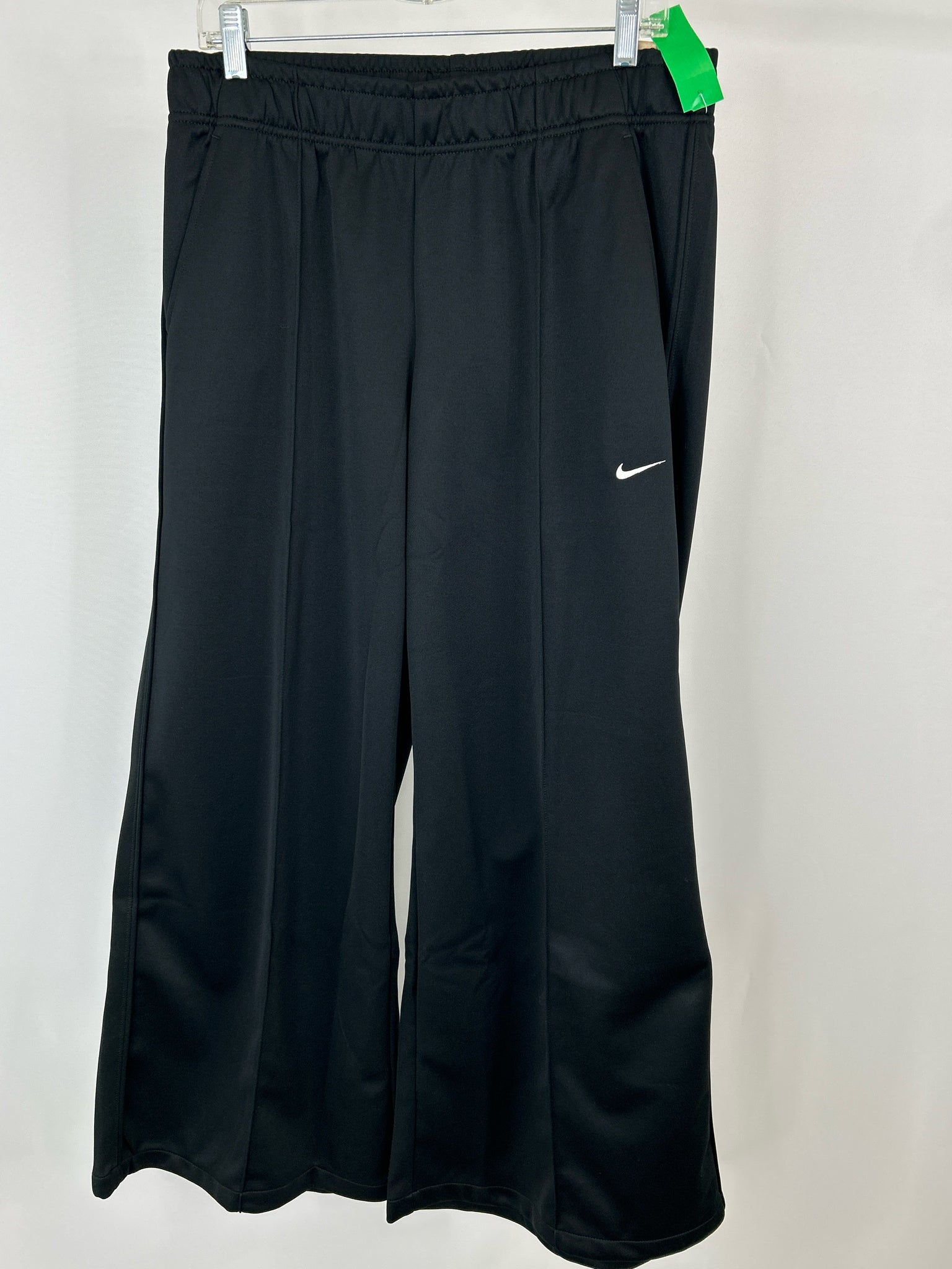 NIKE NWT Size M Black Women Pants