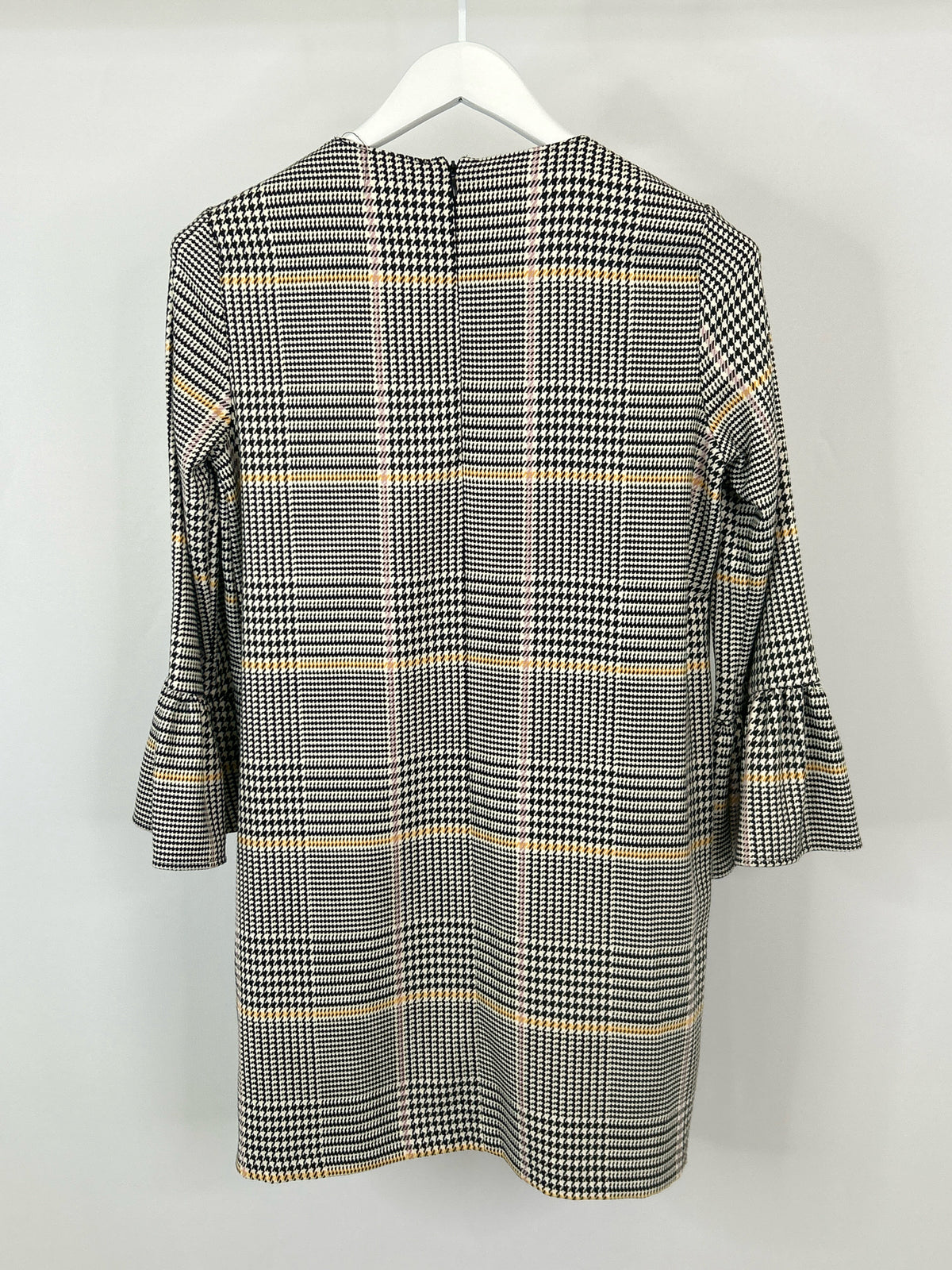 ZARA Size M Black and White Women Dress NWT