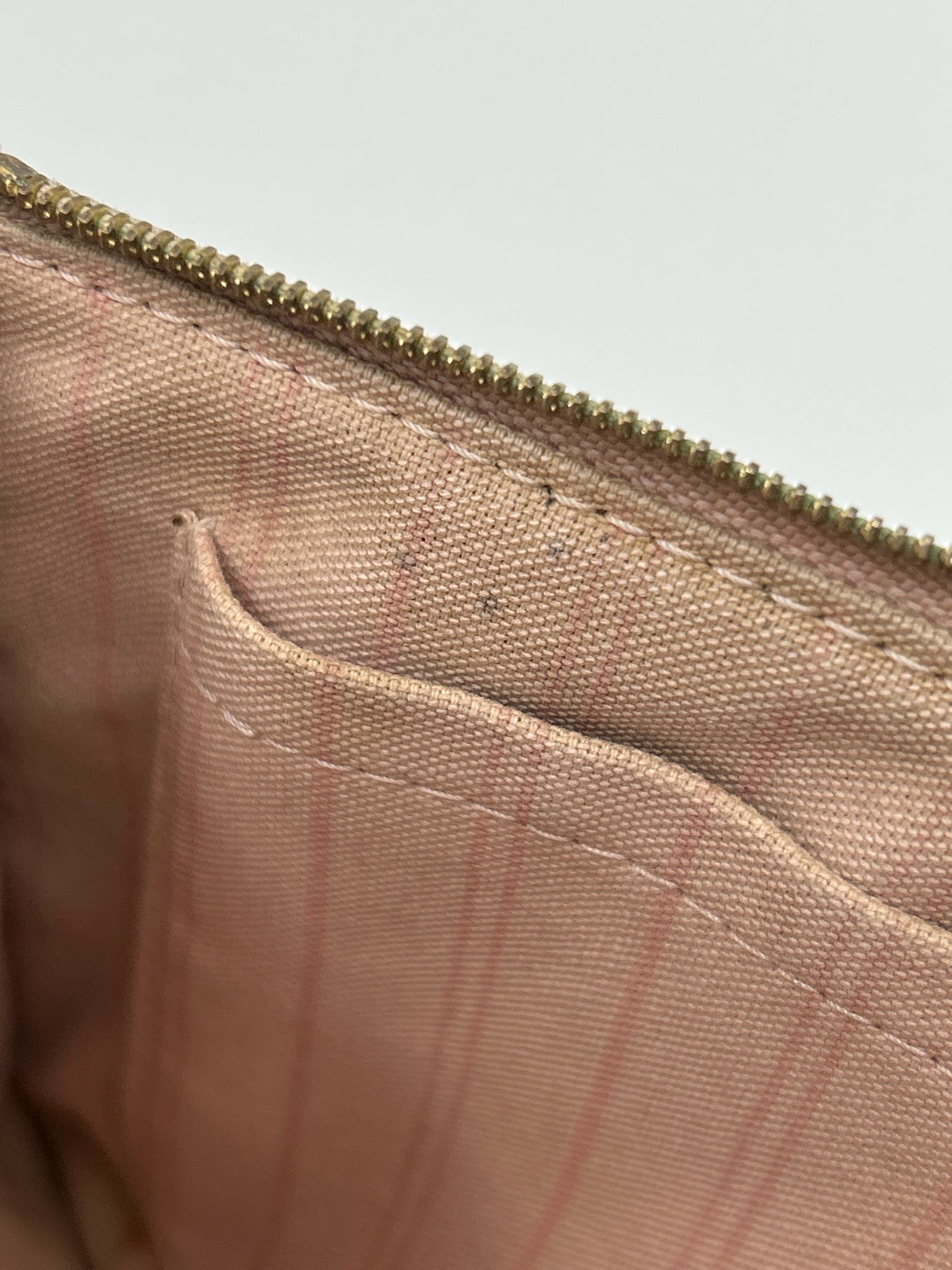 LOUIS VUITTON BROWN MONOGRAM Women Purse