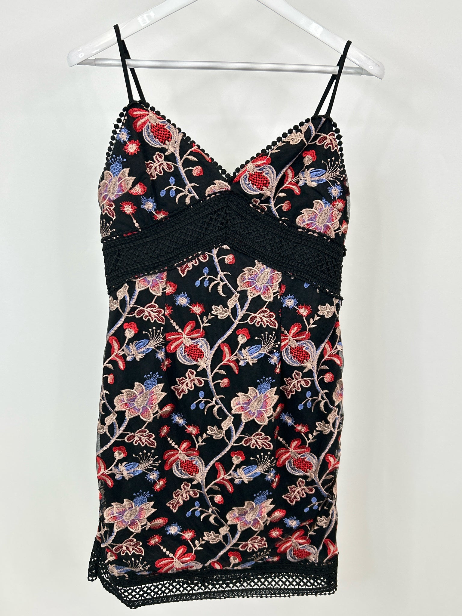 AQUA Size L Black Floral Women Dress