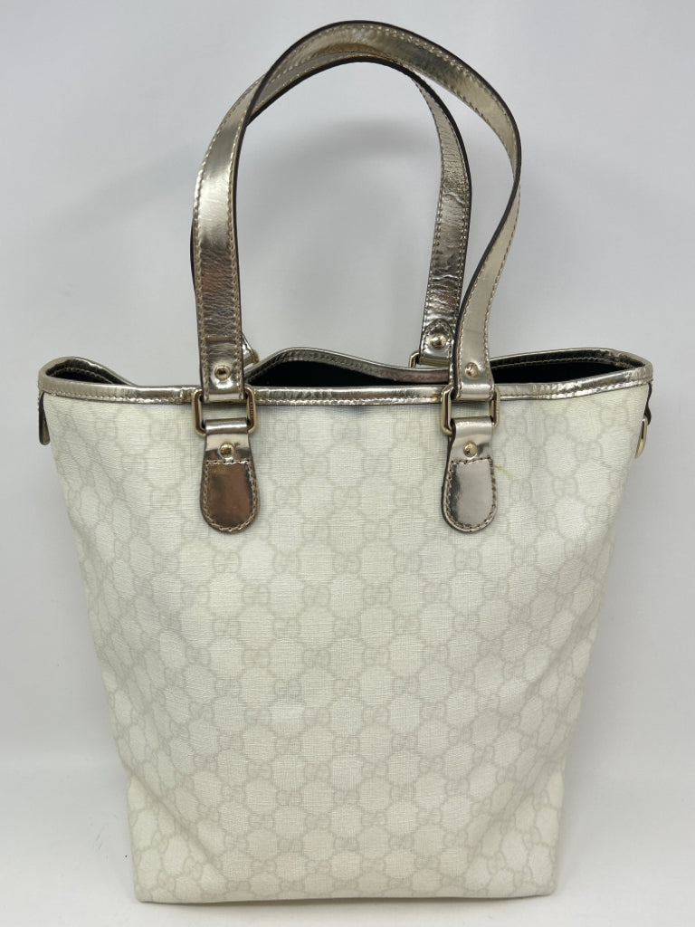 GUCCI Ivory GG Supreme Joy Tote