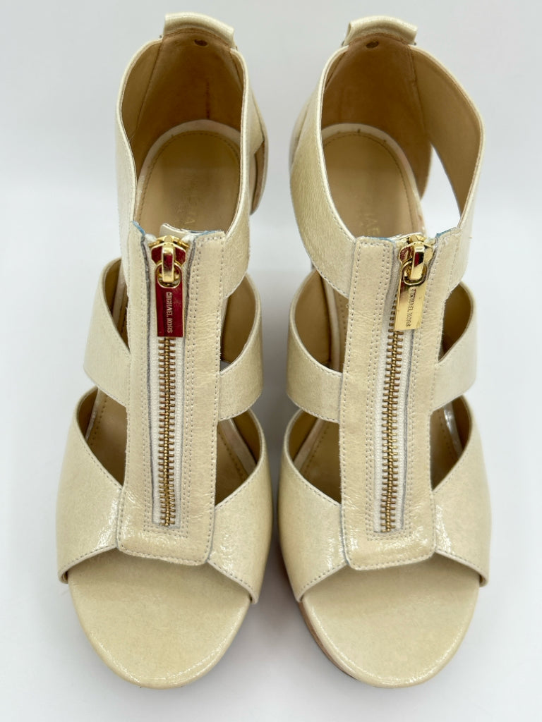 MICHAEL MICHAEL KORS Size 9M Cream Women's Sandal