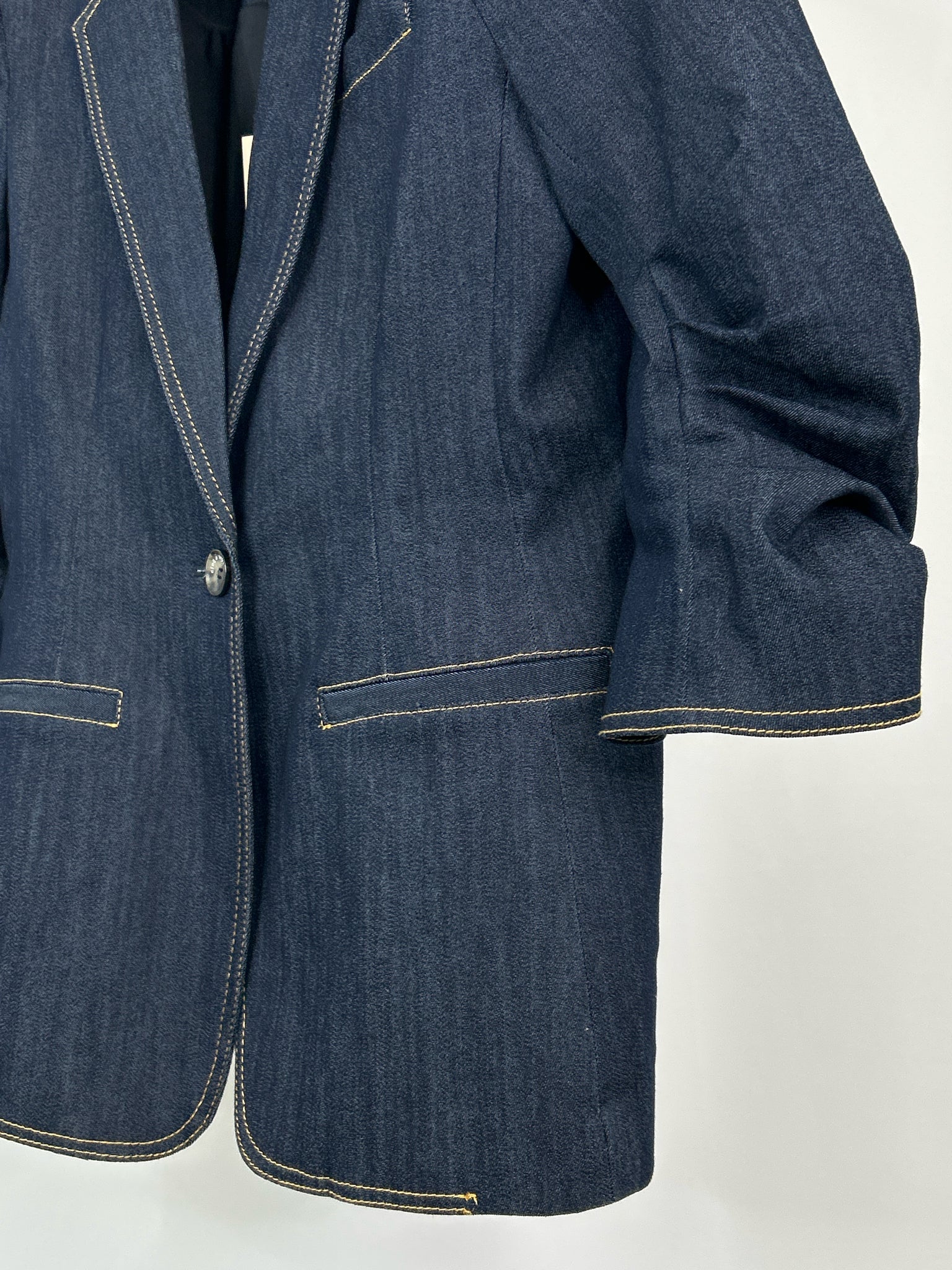 5a7 cinq a sept NWT Size 6 BLUE DENIM Women Blazer