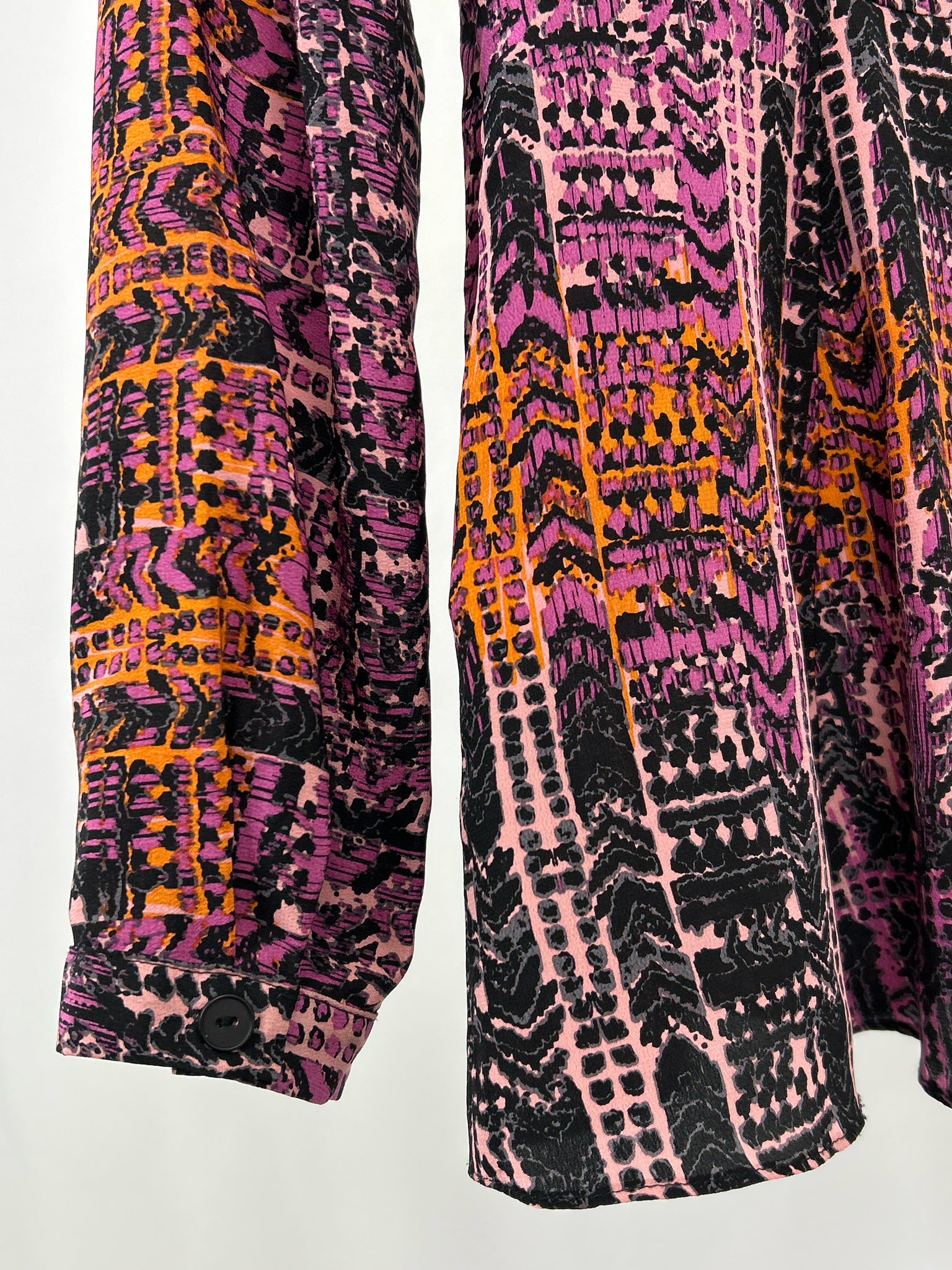 NANETTE LEPORE Size 6 Purple Print Women Blouse