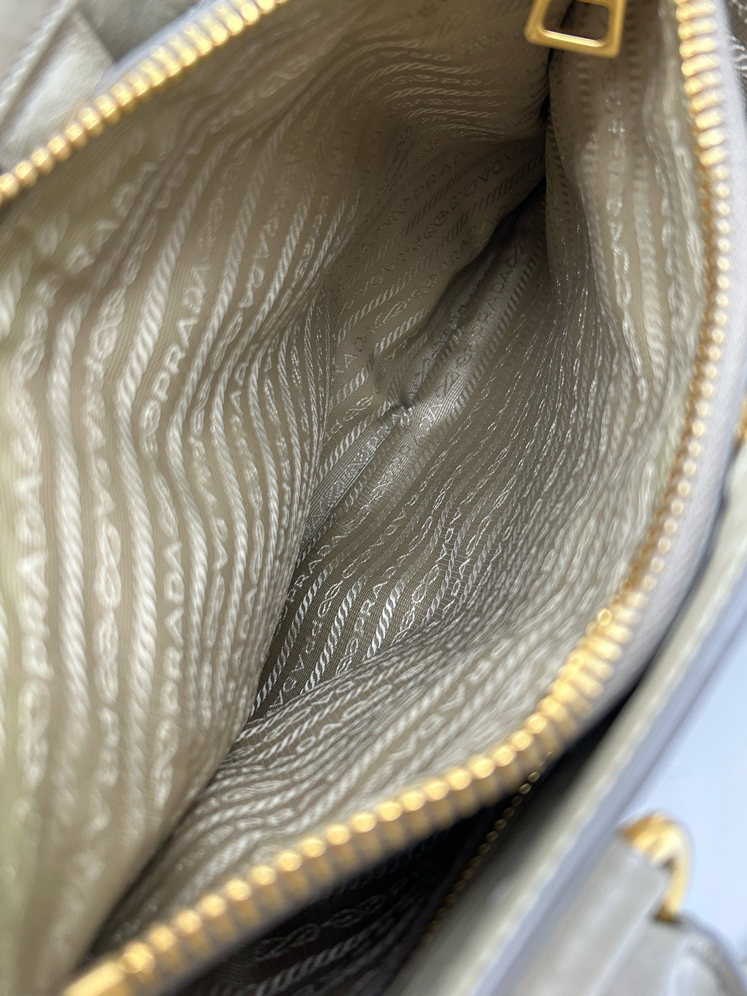 PRADA Beige Women Purse