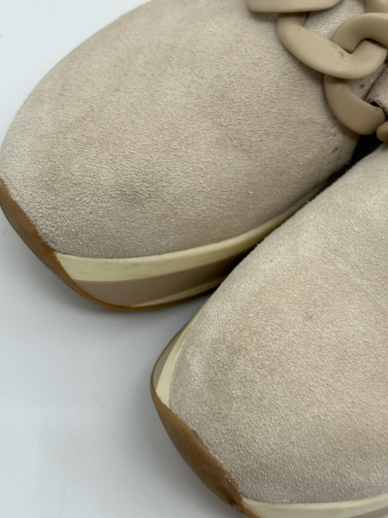 DOLCE VITA Size 7.5 Beige Women's Sneakers