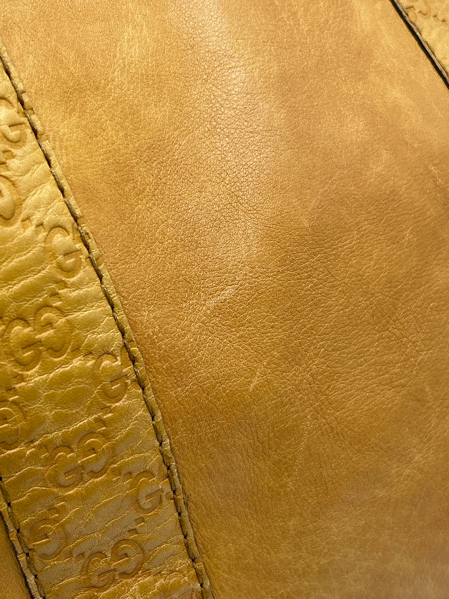 GUCCI Tan Women Tote