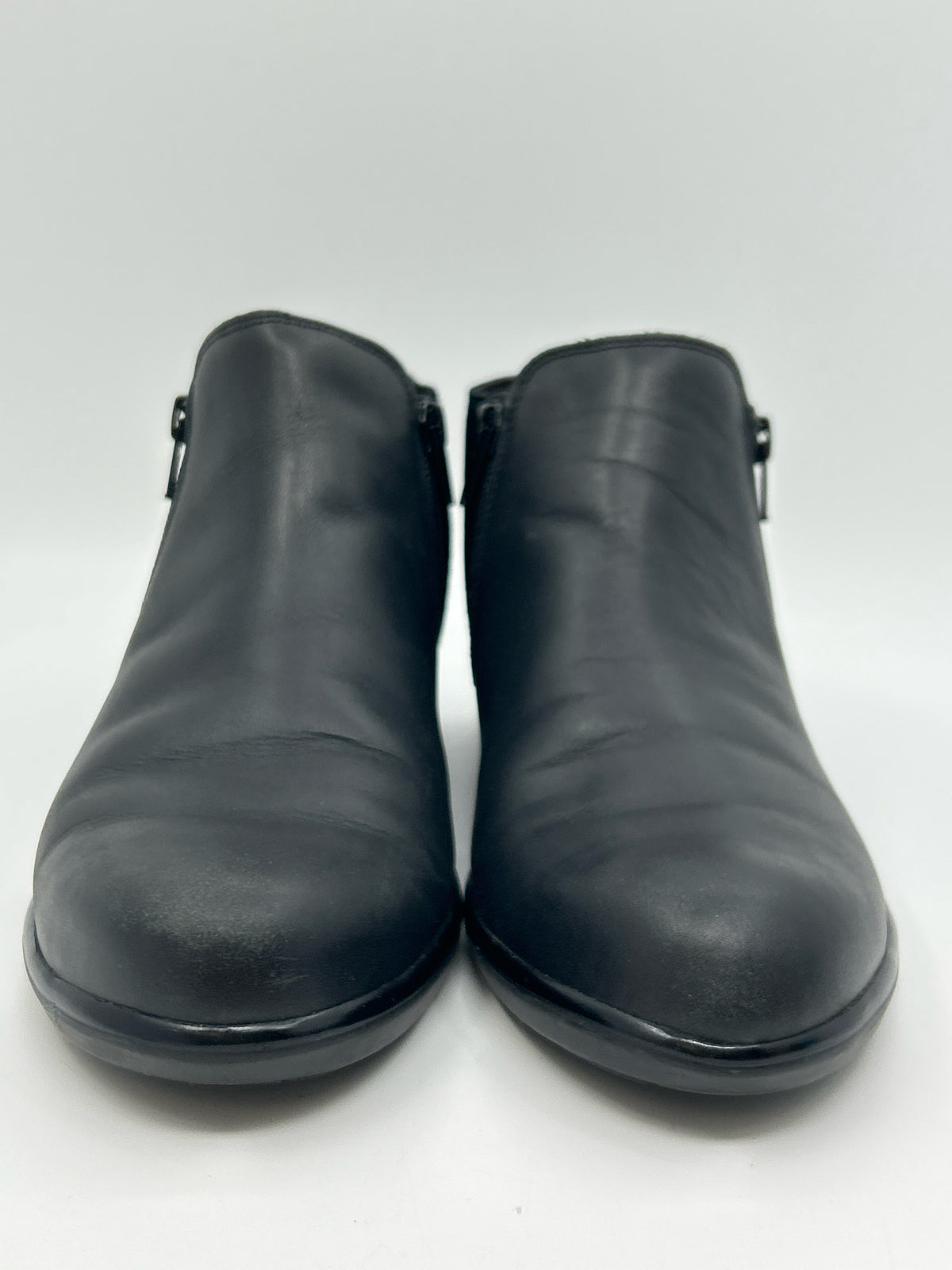 NAOT Size 8/8.5 Black Women Booties
