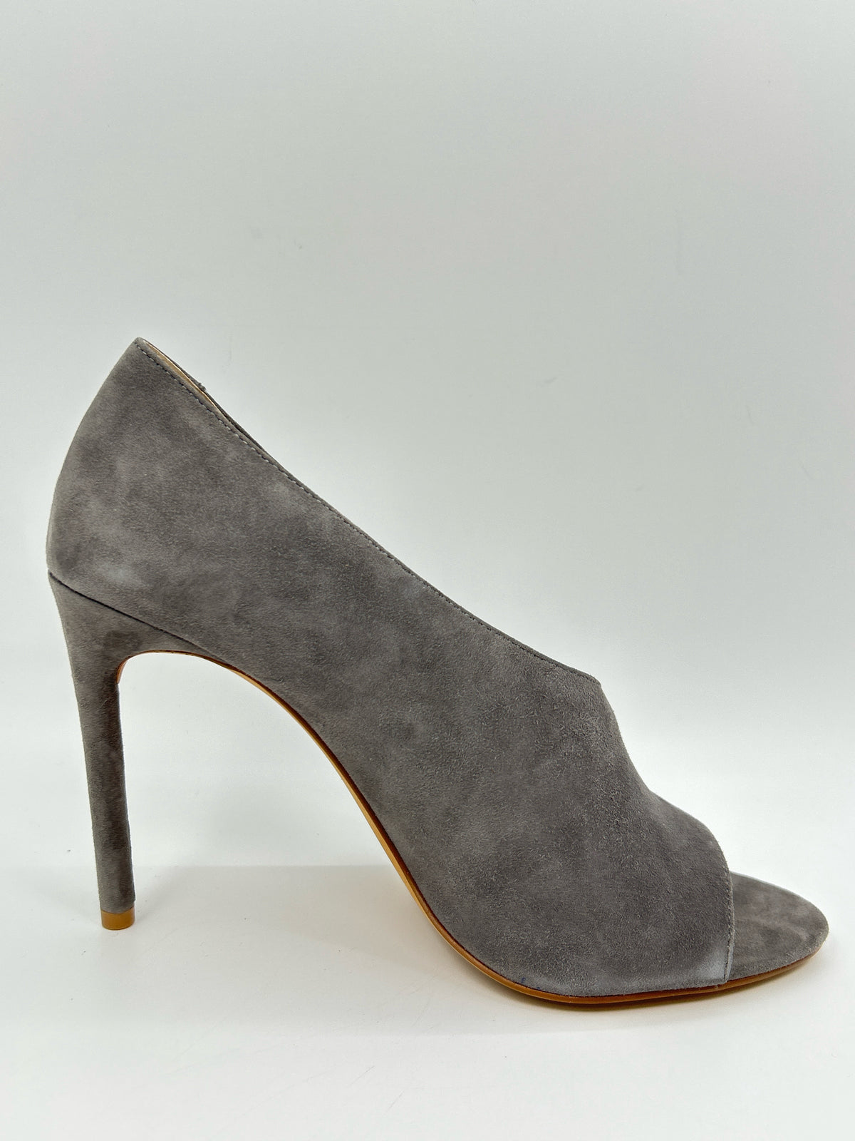 VINCE CAMUTO Size 8.5M Grey Women Pumps NIB