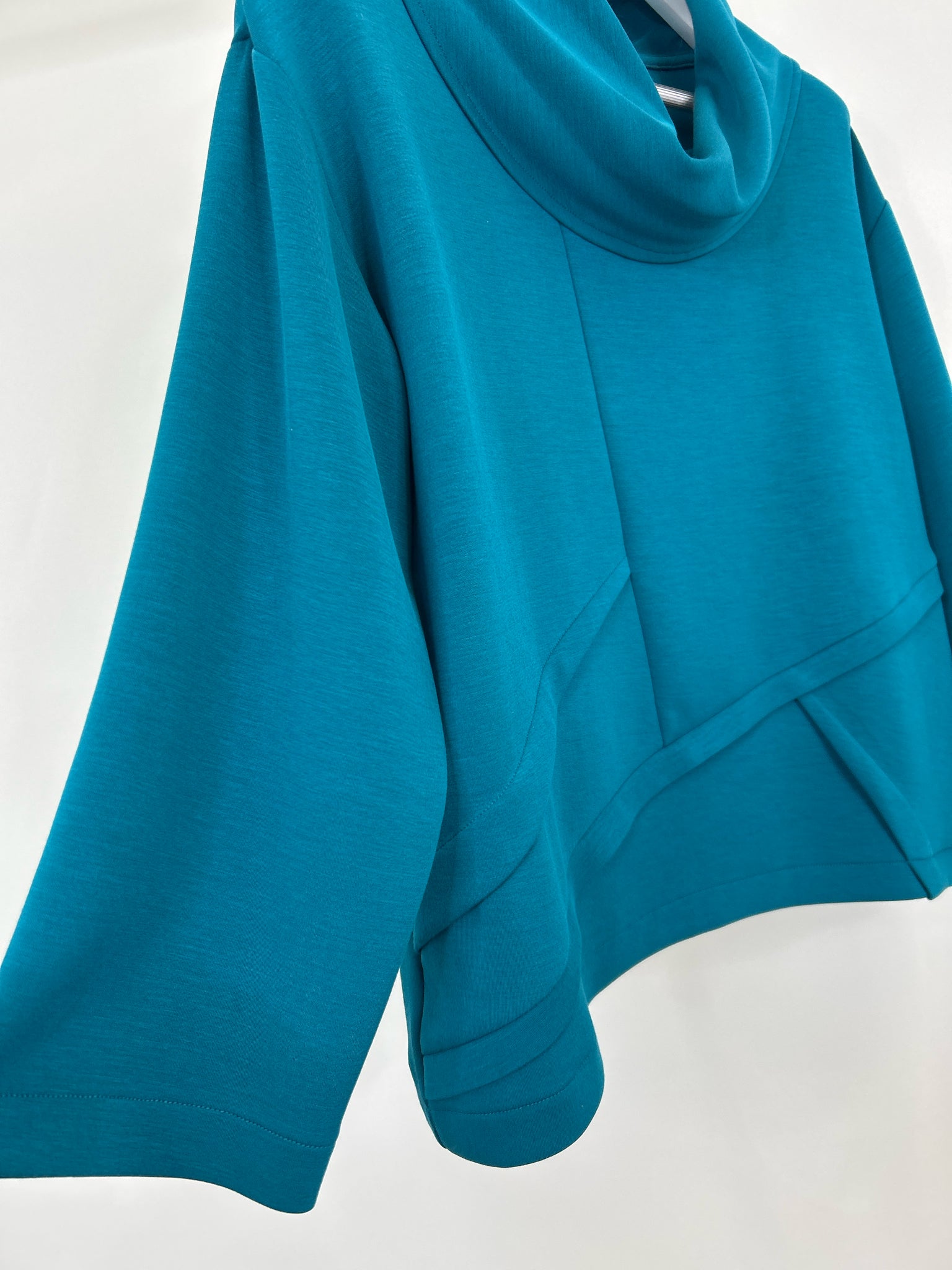 OLIVIA BY HABITAT CLOTHES Size S Teal Women Pullover