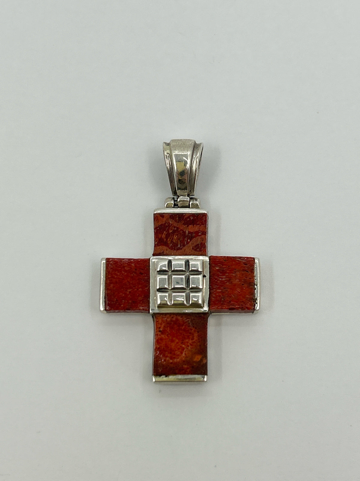 NO BRAND Cross Pendant