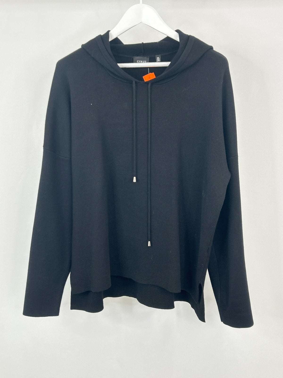CYRUS Size XL Black Women Pullover