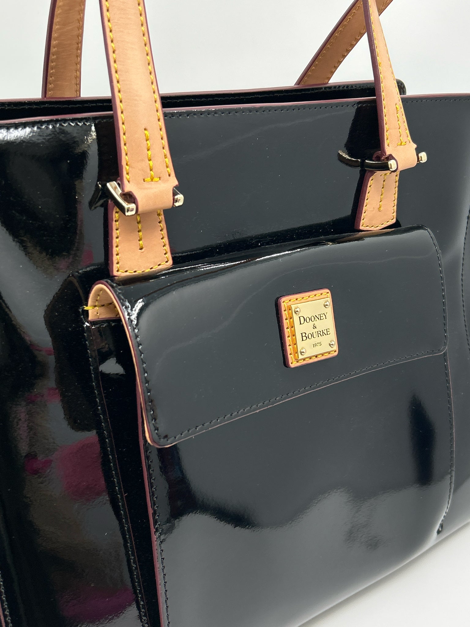 DOONEY & BOURKE Black and Tan Women Purse Tote