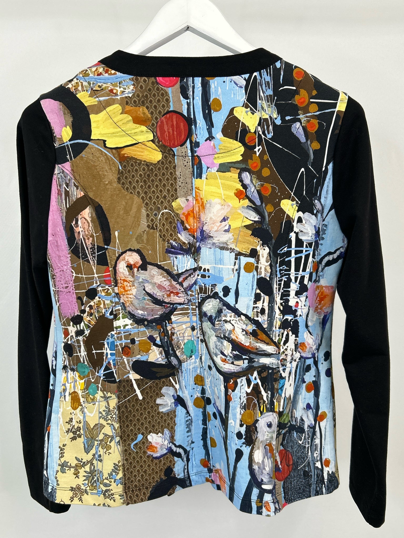 Art Simply by DOLCEZZA Size S Black Print Women Cardigan