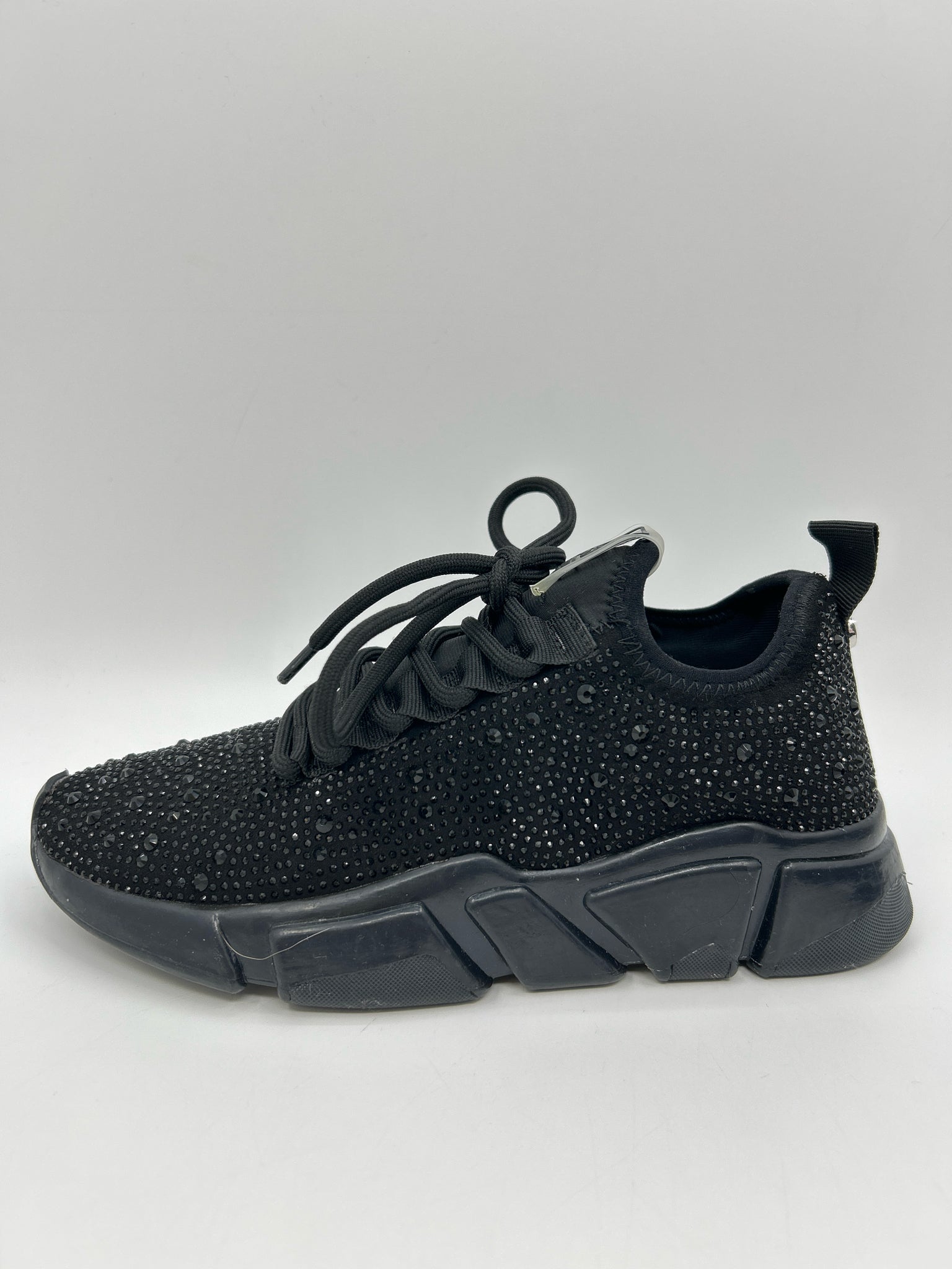 STEVE MADDEN Size 7.5M Black Women Sneakers
