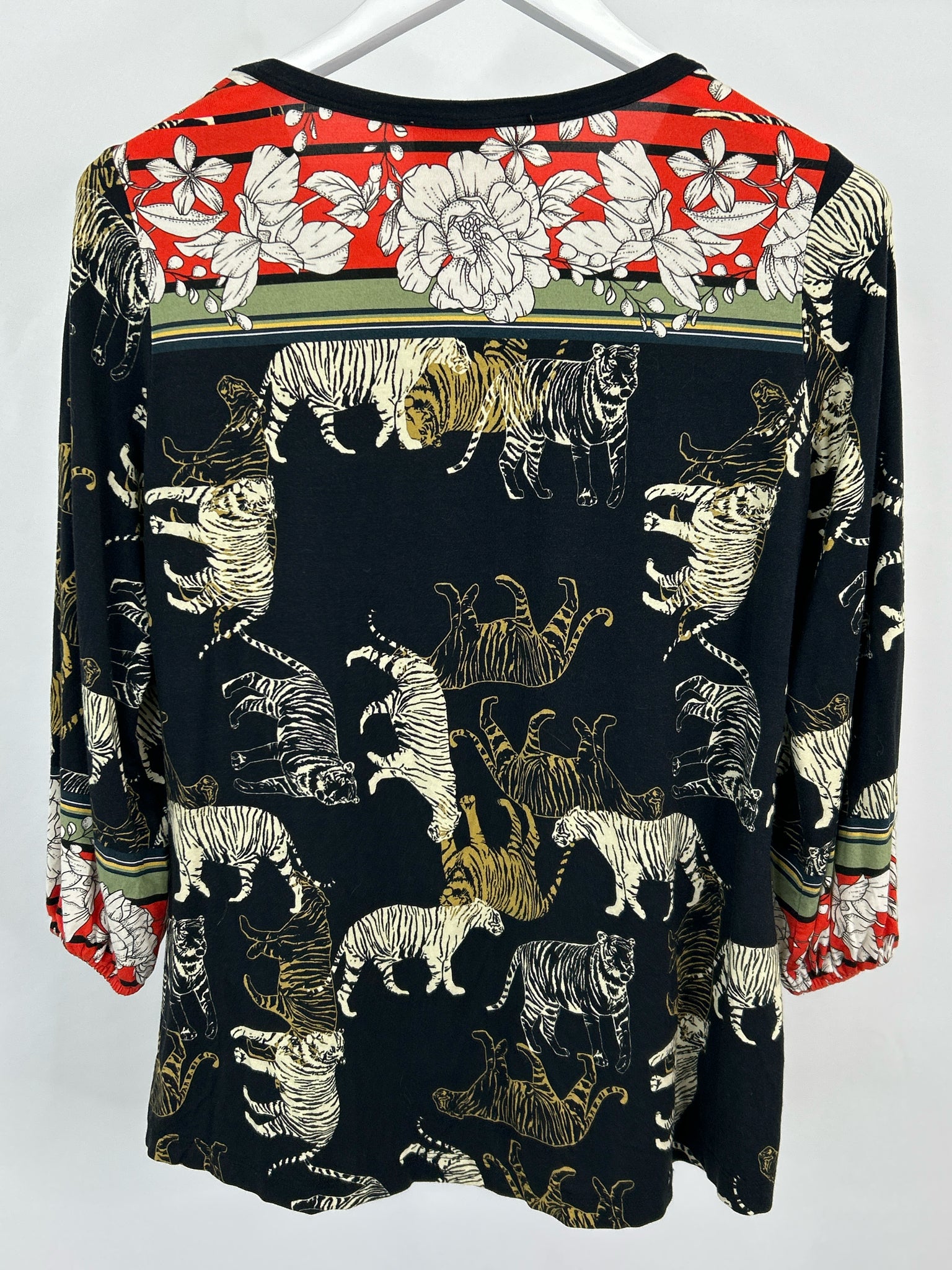 JOHNNY WAS Size S Black Print Women Top