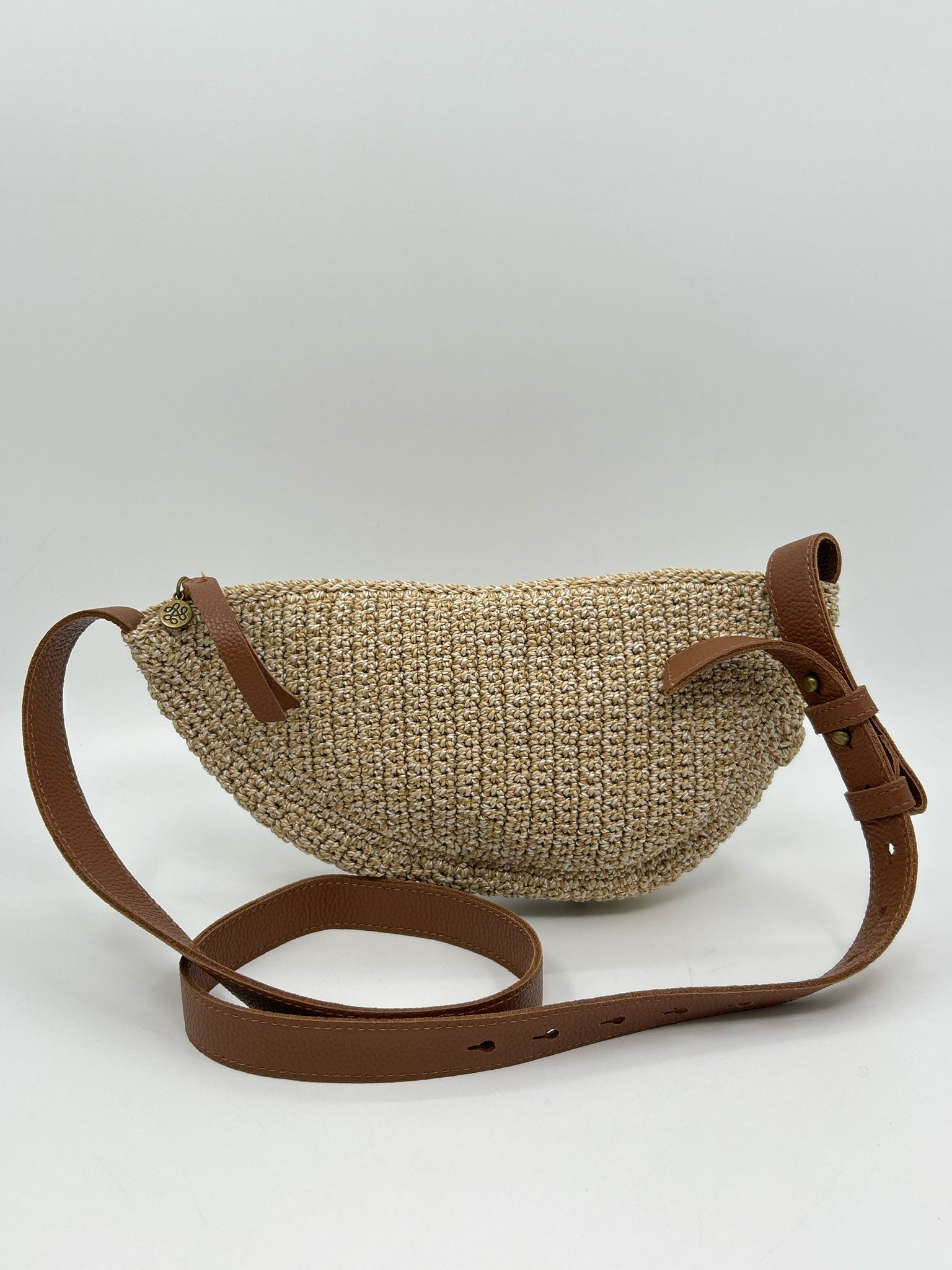 THE SAK Natural Women Purse