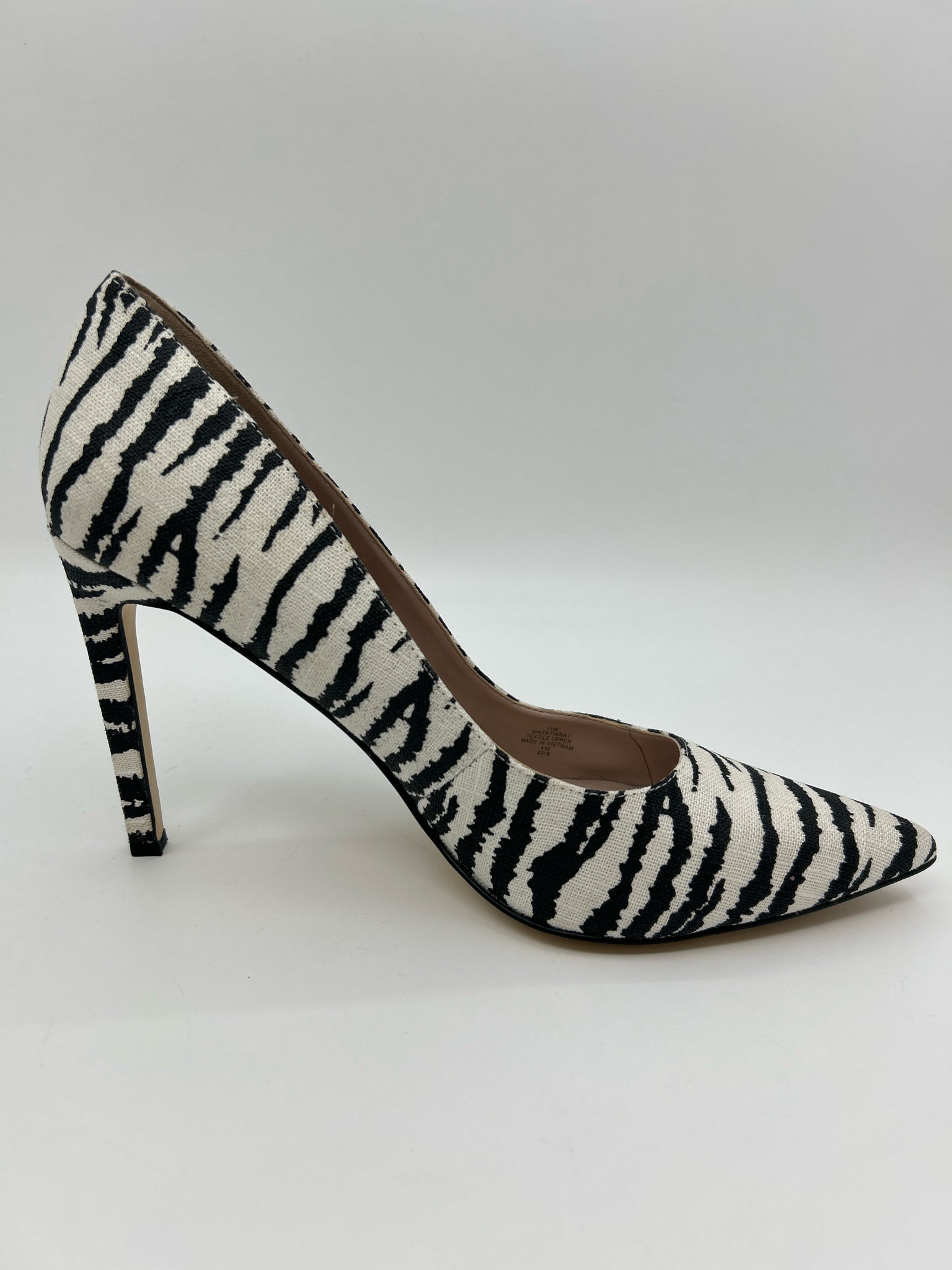 NINE WEST Size 11M Black & White Women Pumps