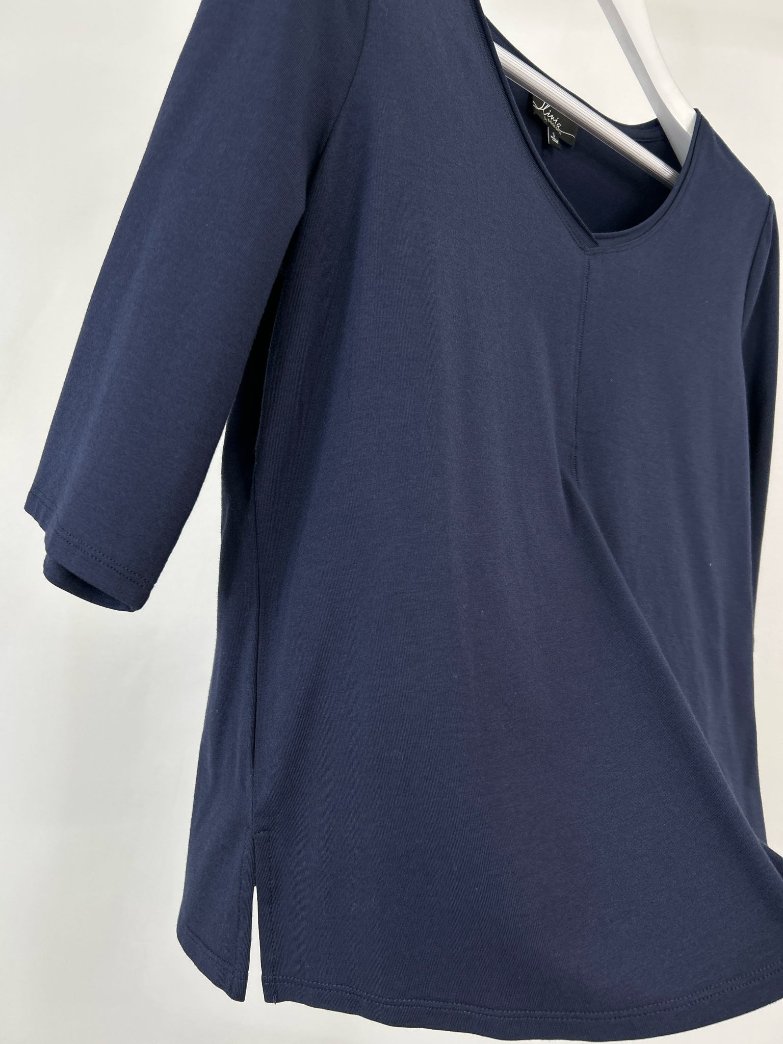 OLIVIA BY HABITAT CLOTHES Size S Navy Women Top