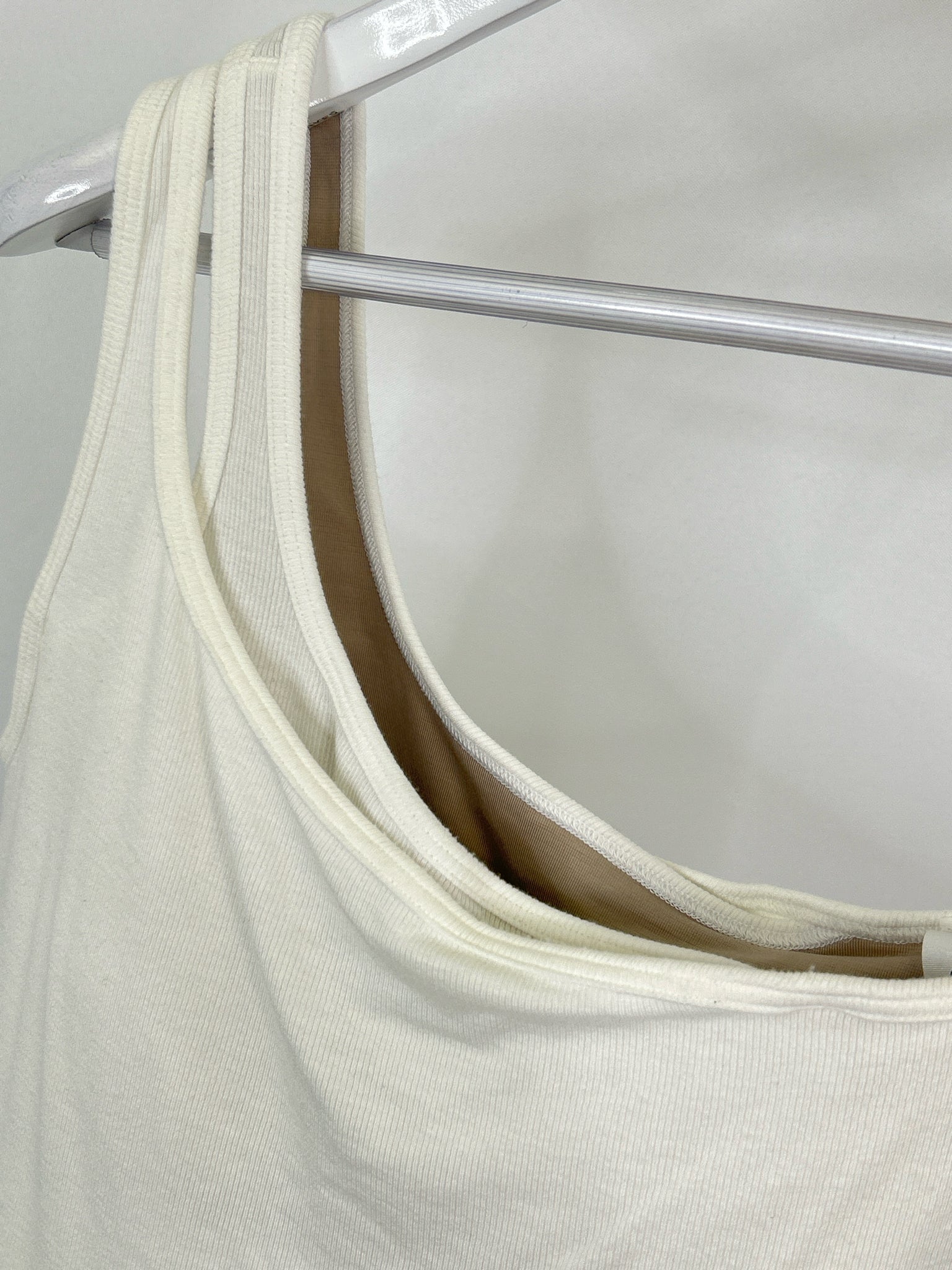 LULULEMON Size 6 off white Women Workout Top