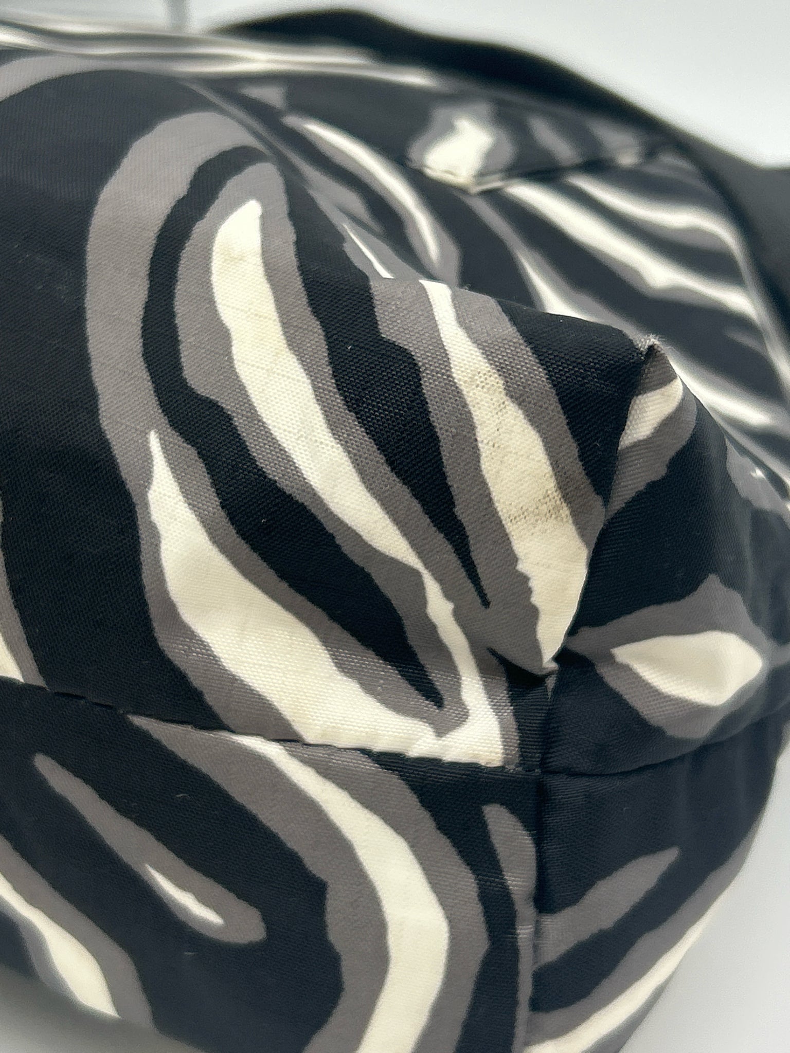 BRIGHTON Black and White Women Purse