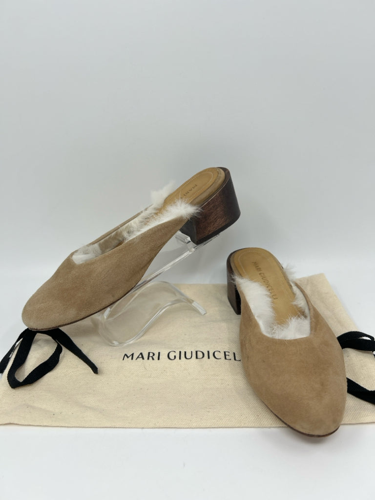 MARI GIUDICELLI Women Size 37 Beige Shoes