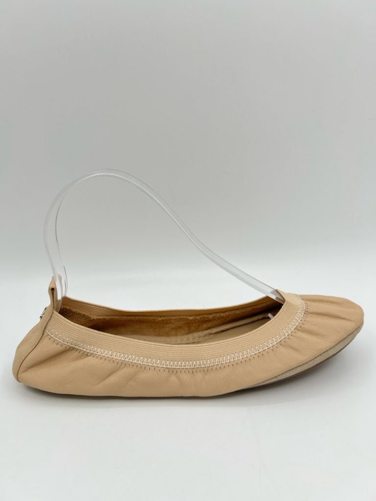 YOSI SAMRA Size 8 Cream Women's Flats
