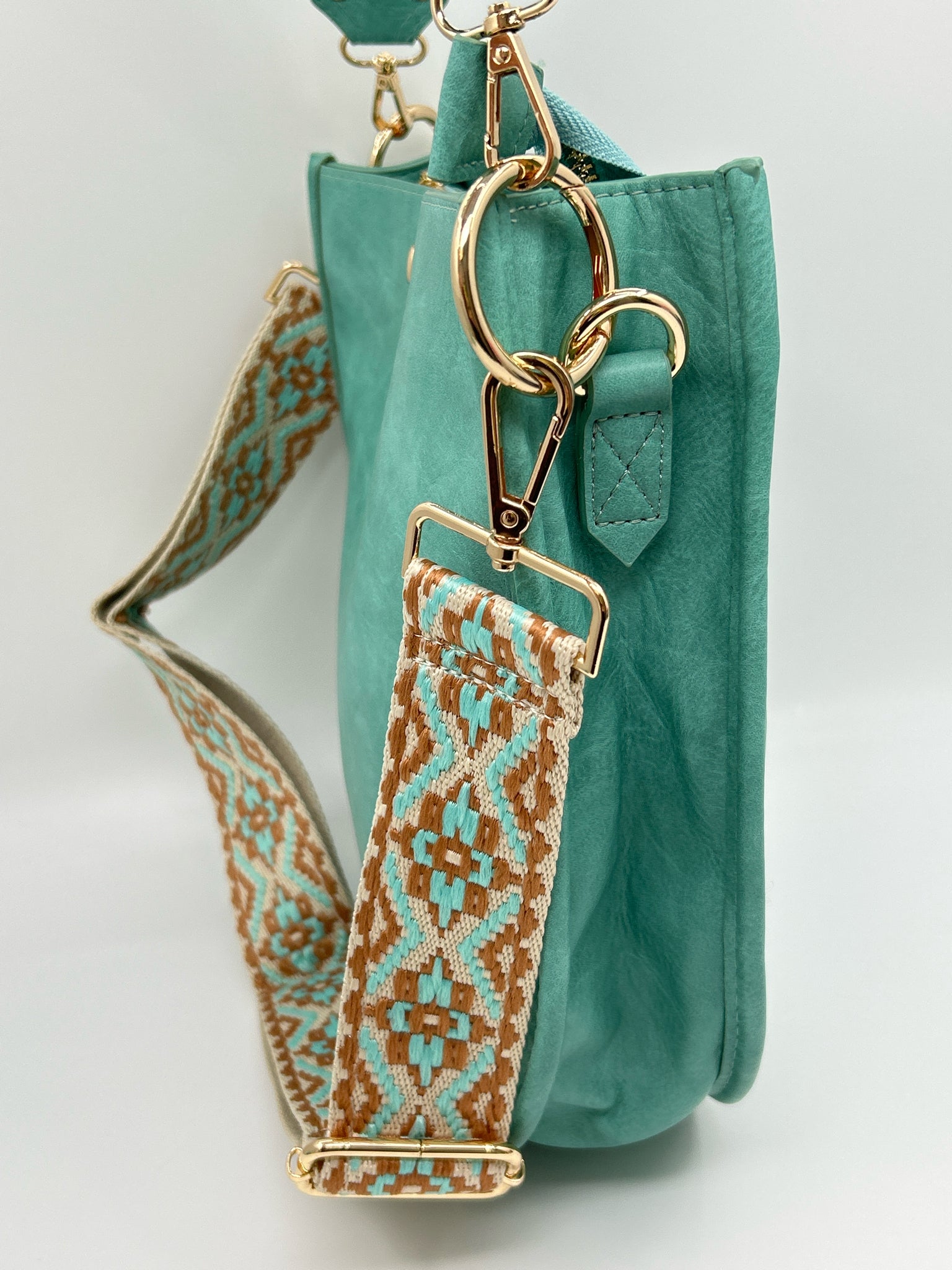 AH-DORNED MINT Women Purse