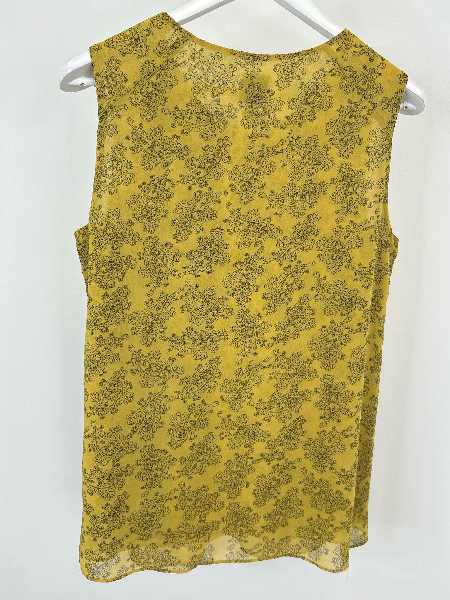 CABI Size M YELLOW AND BLACK Women Top