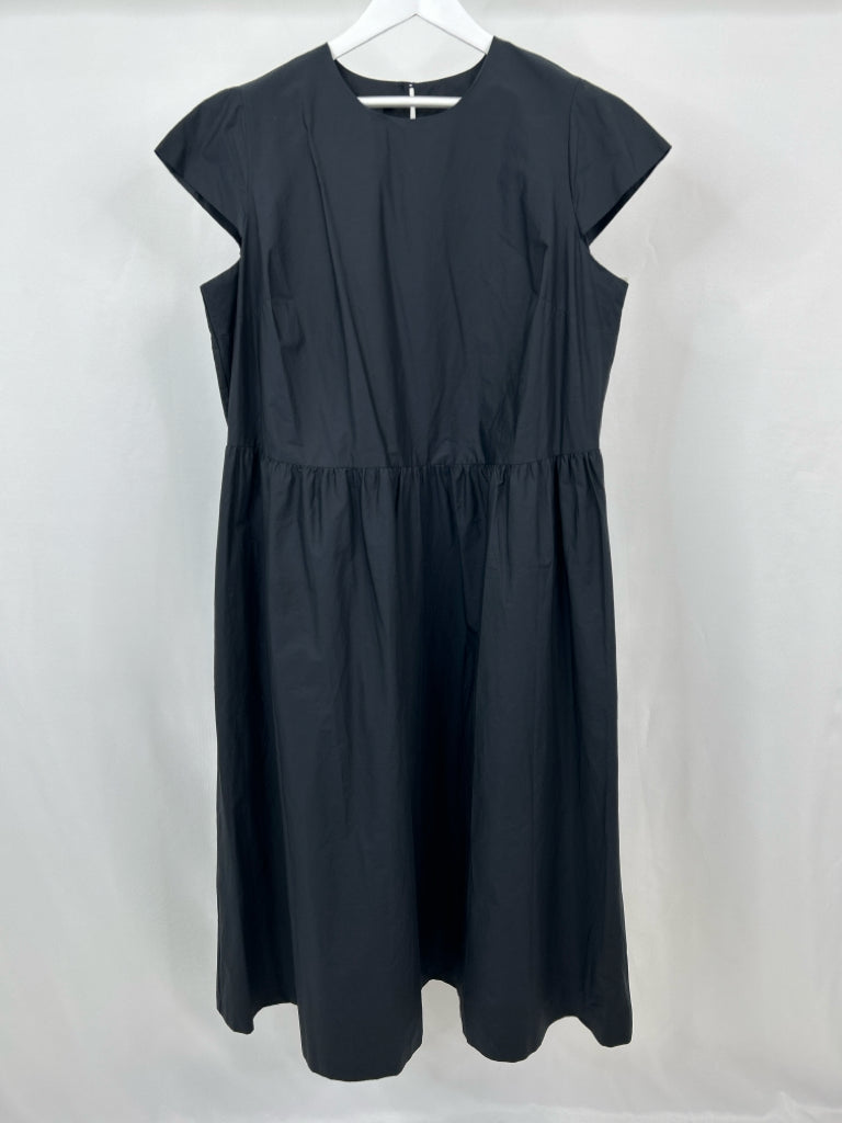 ALFANI Women Size 2X Black Dress