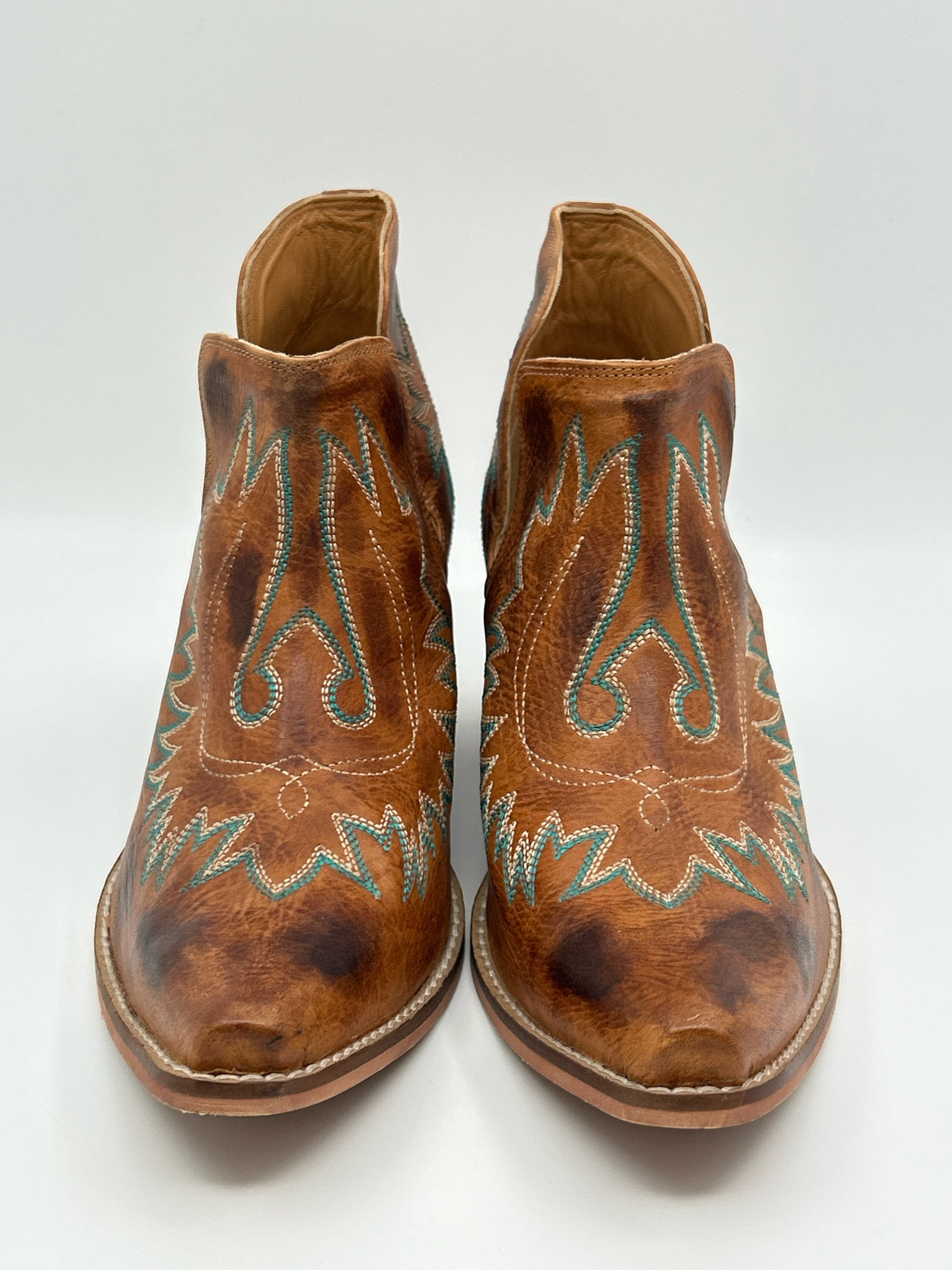 American Darling Size 9 Tan Women Booties NWOB