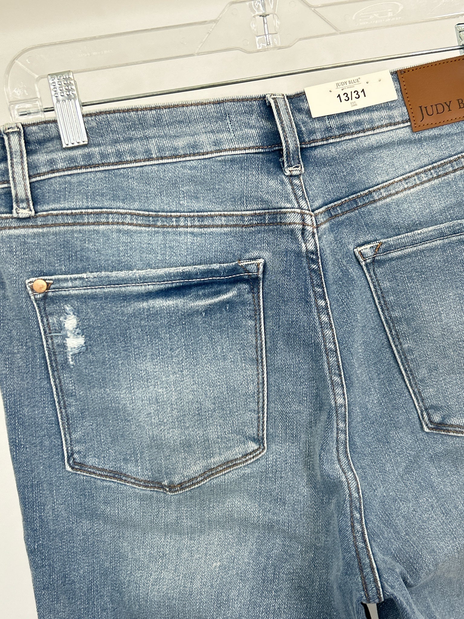 JUDY BLUE Size 13/31 LIGHT BLUE DENIM Women jeans