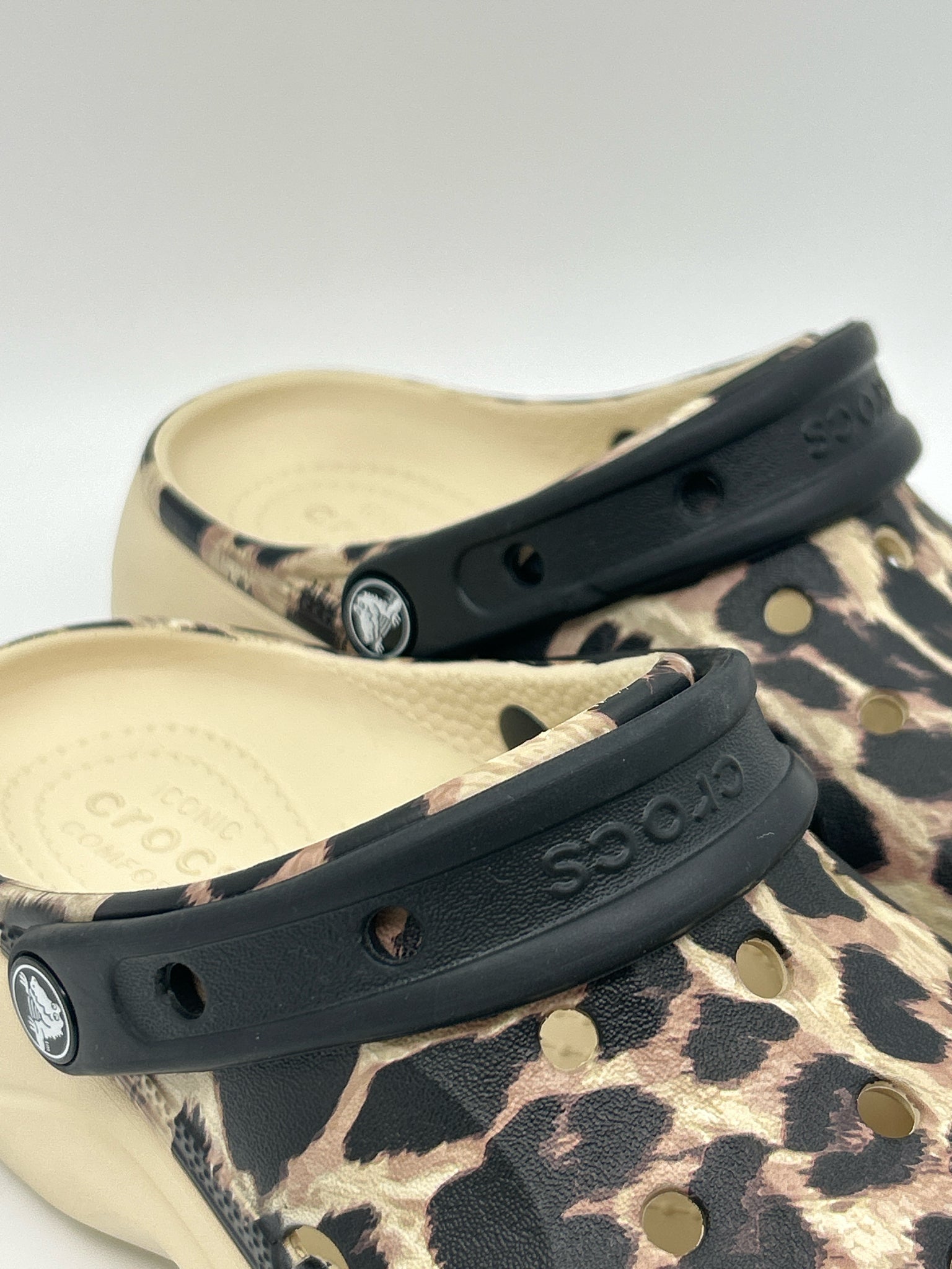 CROCS Size 8 BEIGE AND BLACK Women Clogs