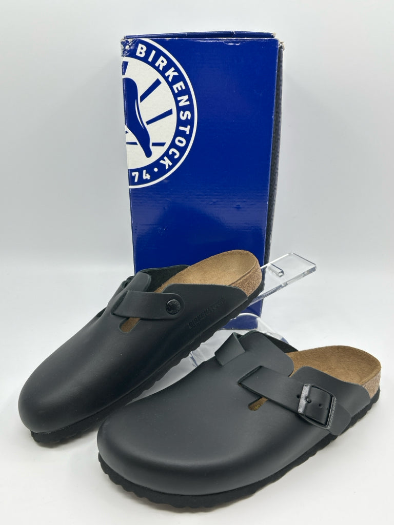 BIRKENSTOCK Size 38 Black Sandal