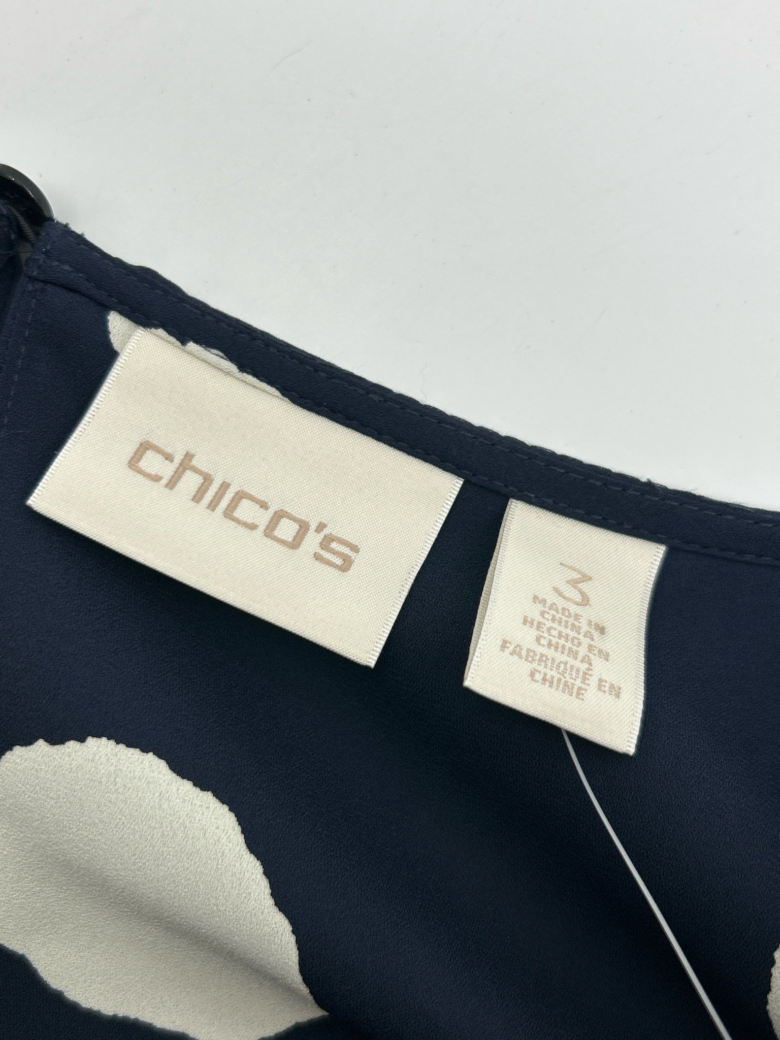 CHICO'S Size 16 NAVY AND WHITE Women Top