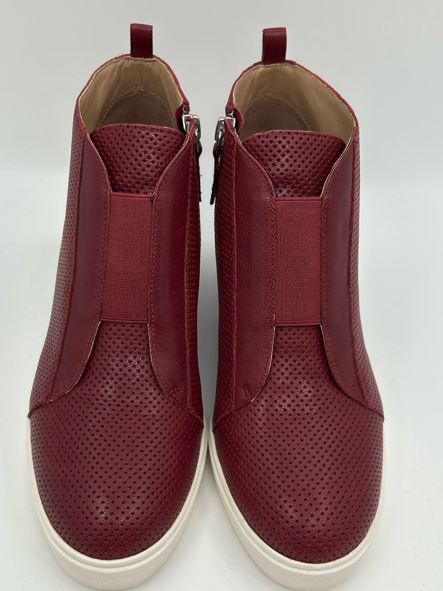 LINEA PAOLO Size 8M Red Women Sneakers