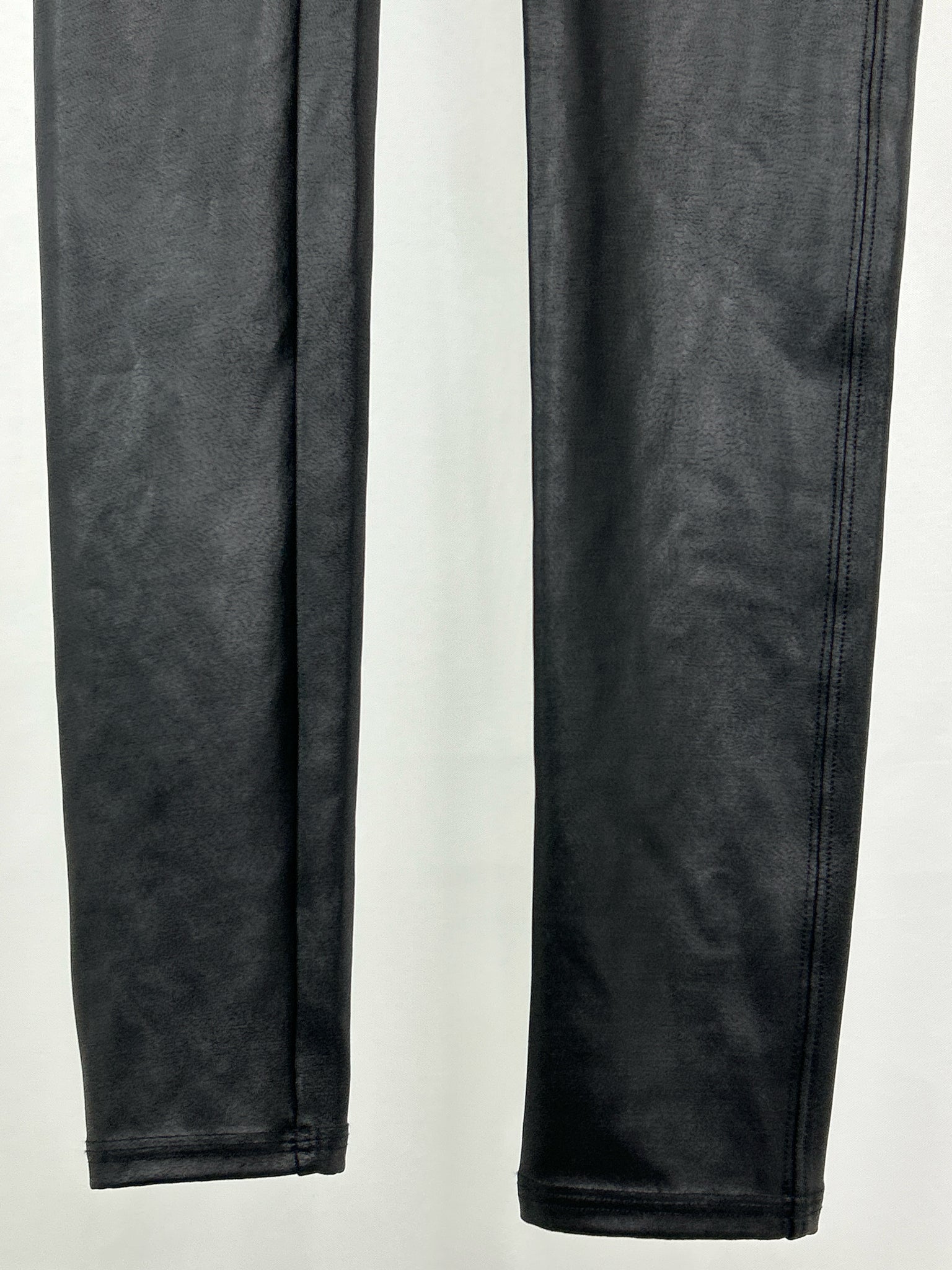 SPANX Size M Black Women Legging