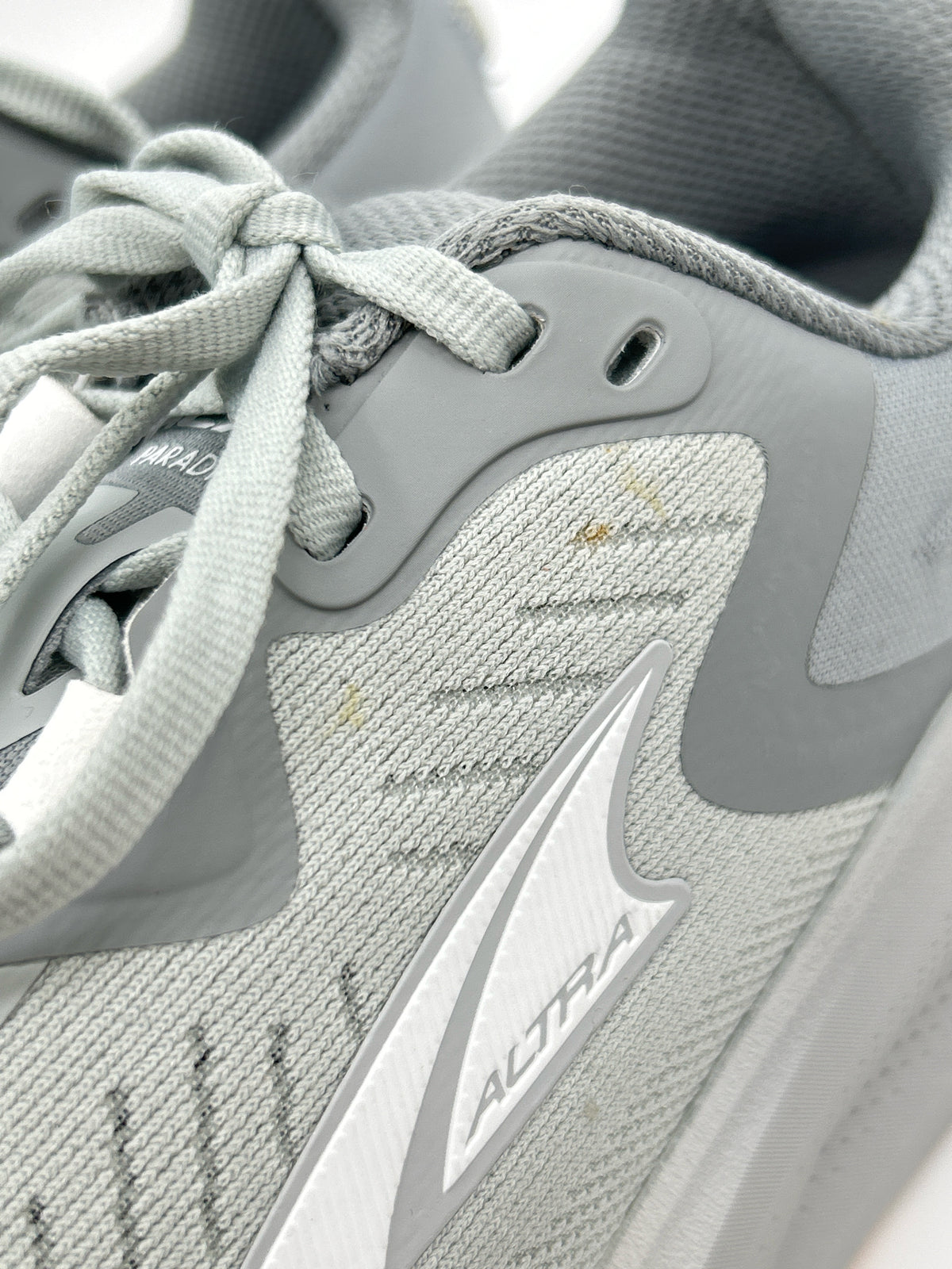 ALTRA NIB Size 10.5 Gray Women Sneakers