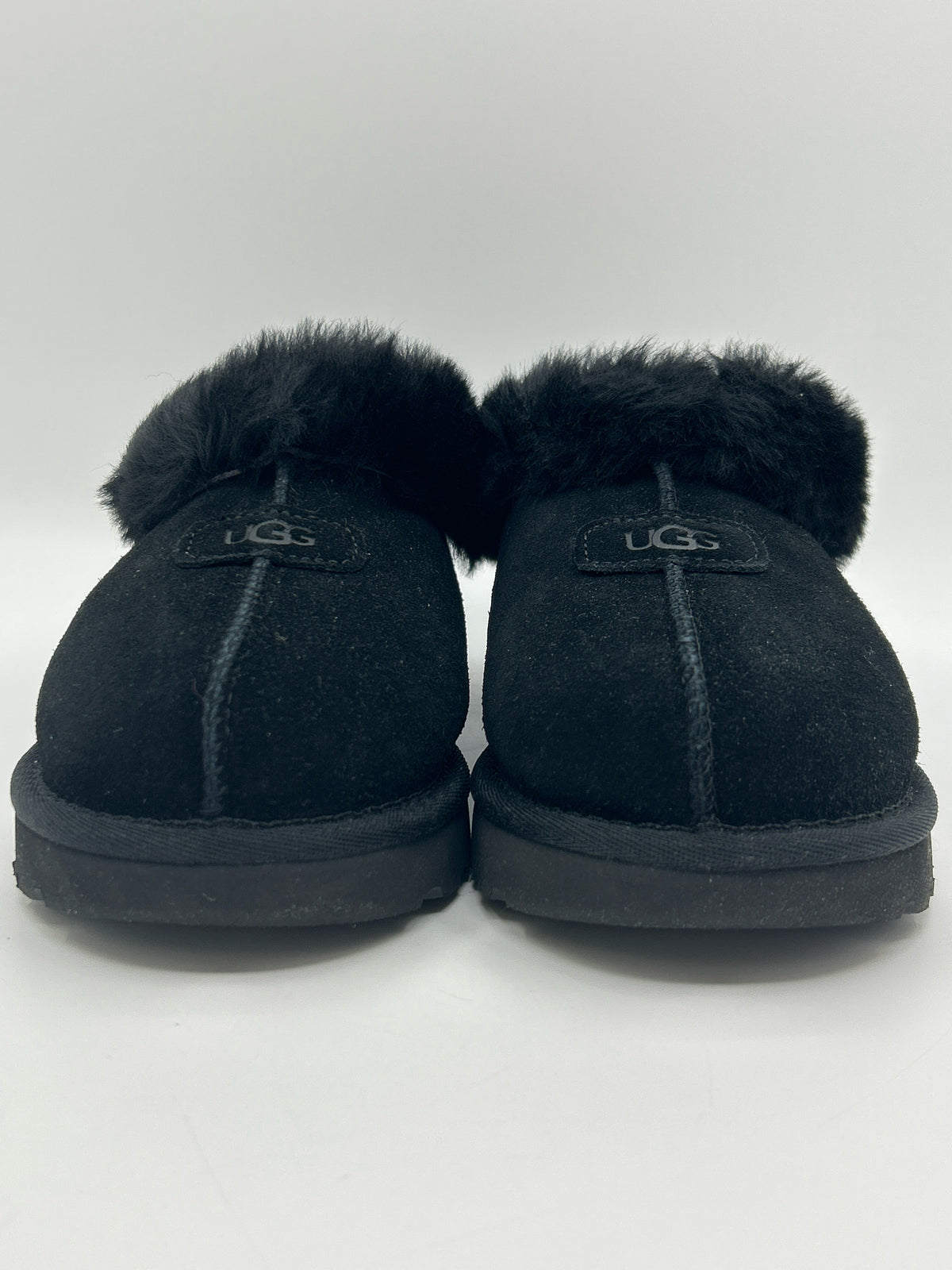 UGG Size 7 Black Women Flats NIB