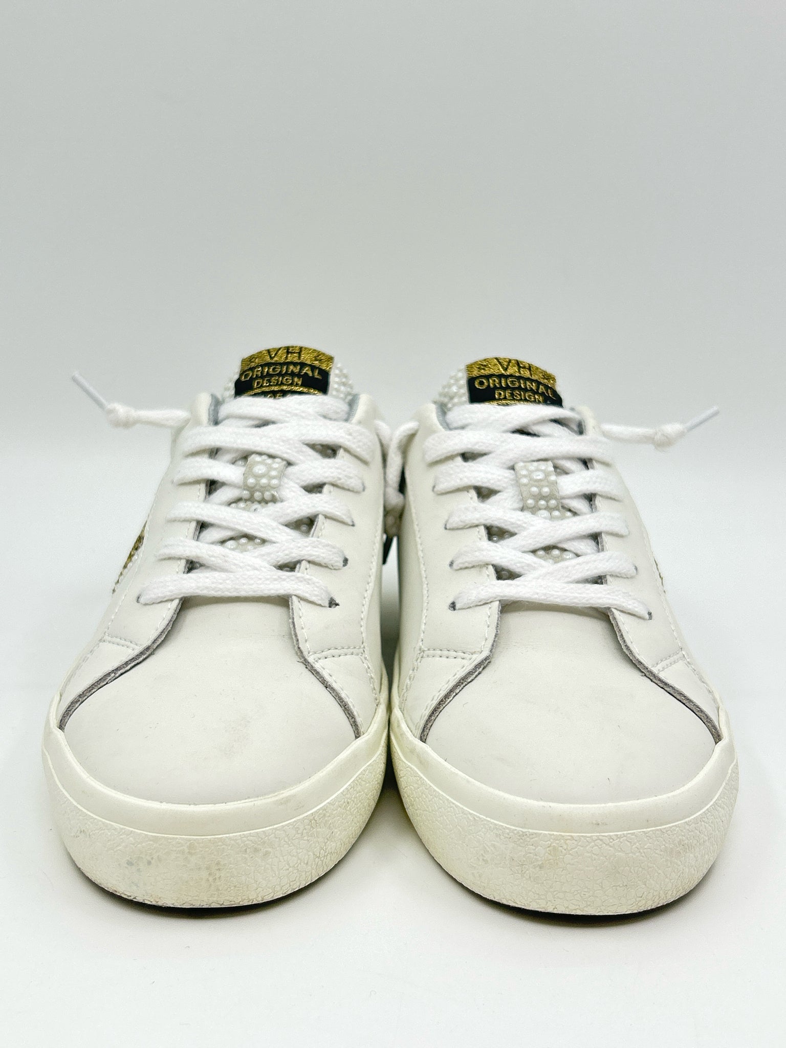 VINTAGE HAVANA Size 8 White Women Sneakers