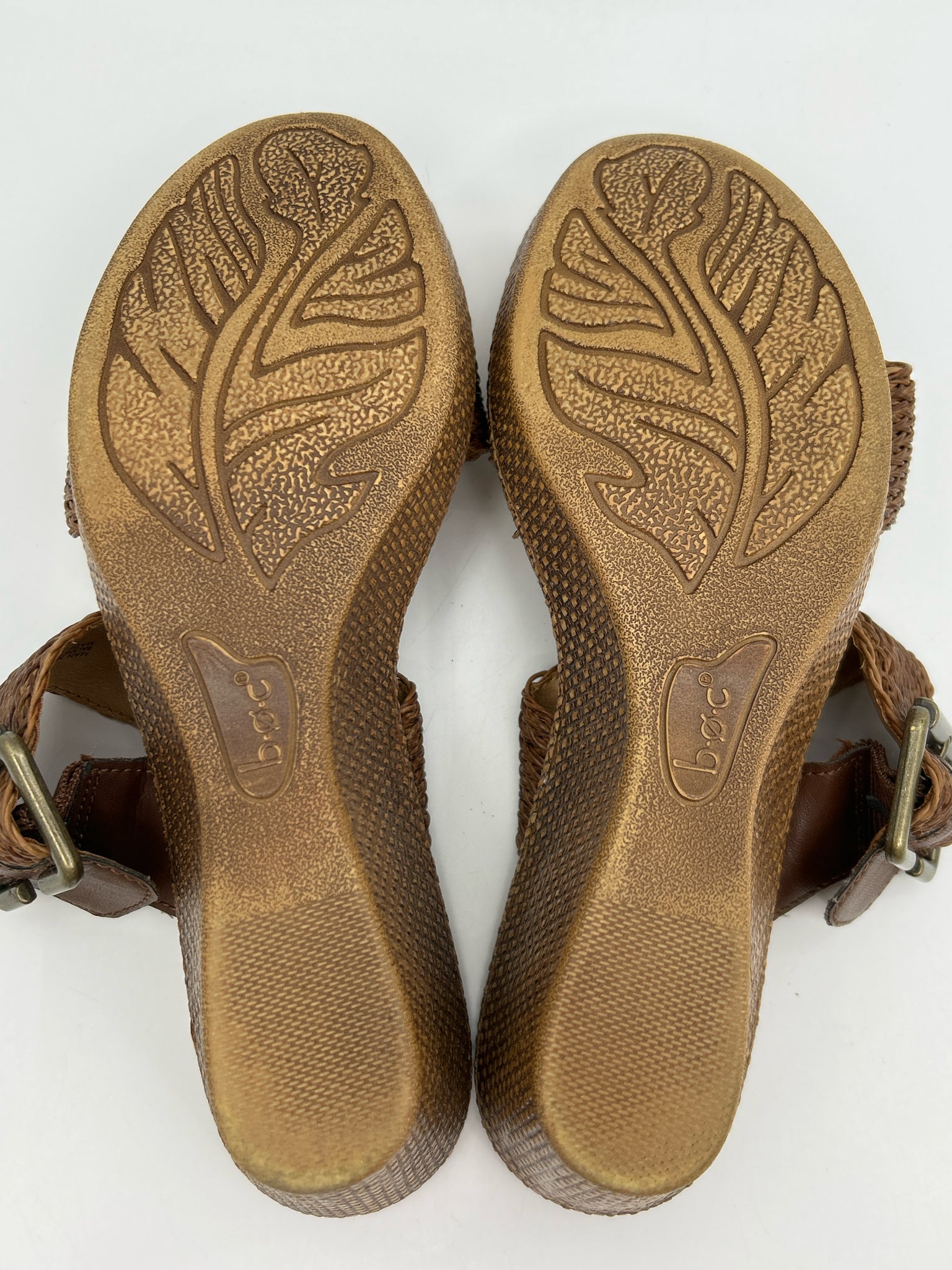 BORN CONCEPT Size 10M Brown Women Sandal